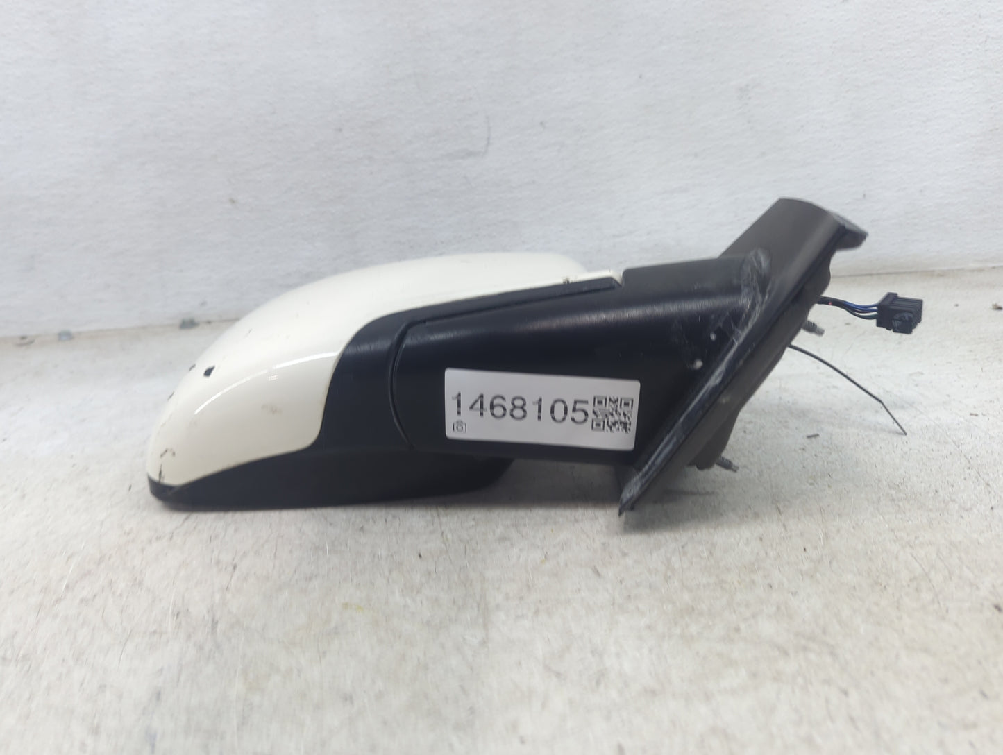2019 Dodge Journey Passenger Side View Mirror - Right Door Mirror OEM Used - Oemusedautoparts1.com