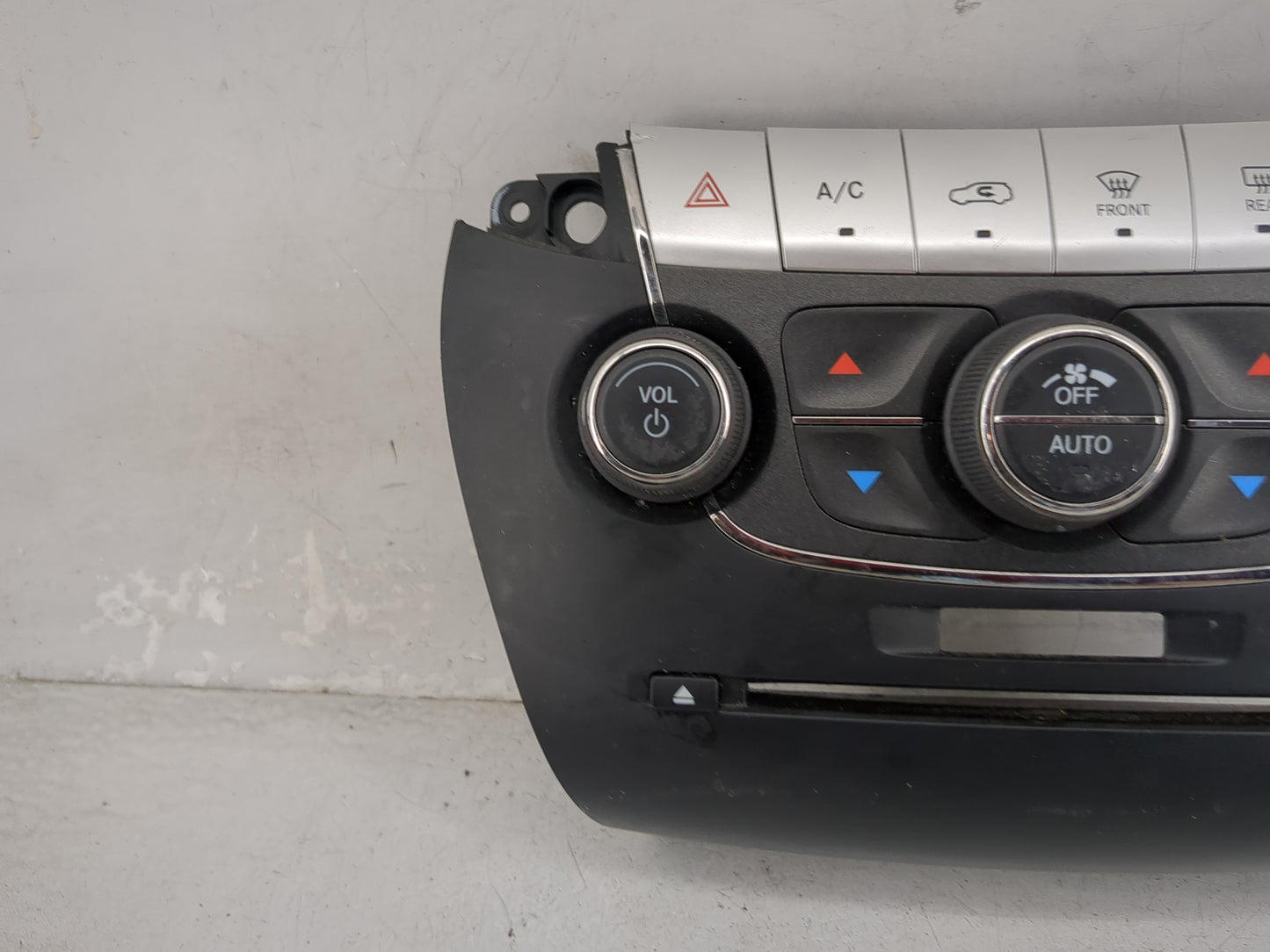 2011-2020 Dodge Journey Climate Control Module Temperature AC/Heater Replacement P/N:6MP771X9AA Fits OEM Used Auto Parts - O