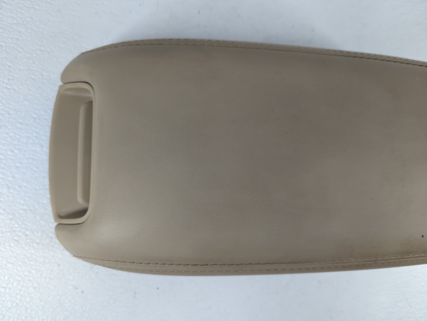 2012-2020 Dodge Journey Center Console Armrest Cover Lid Fits Fits 2012 2013 2014 2015 2016 2017 2018 2019 2020 OEM Used Aut