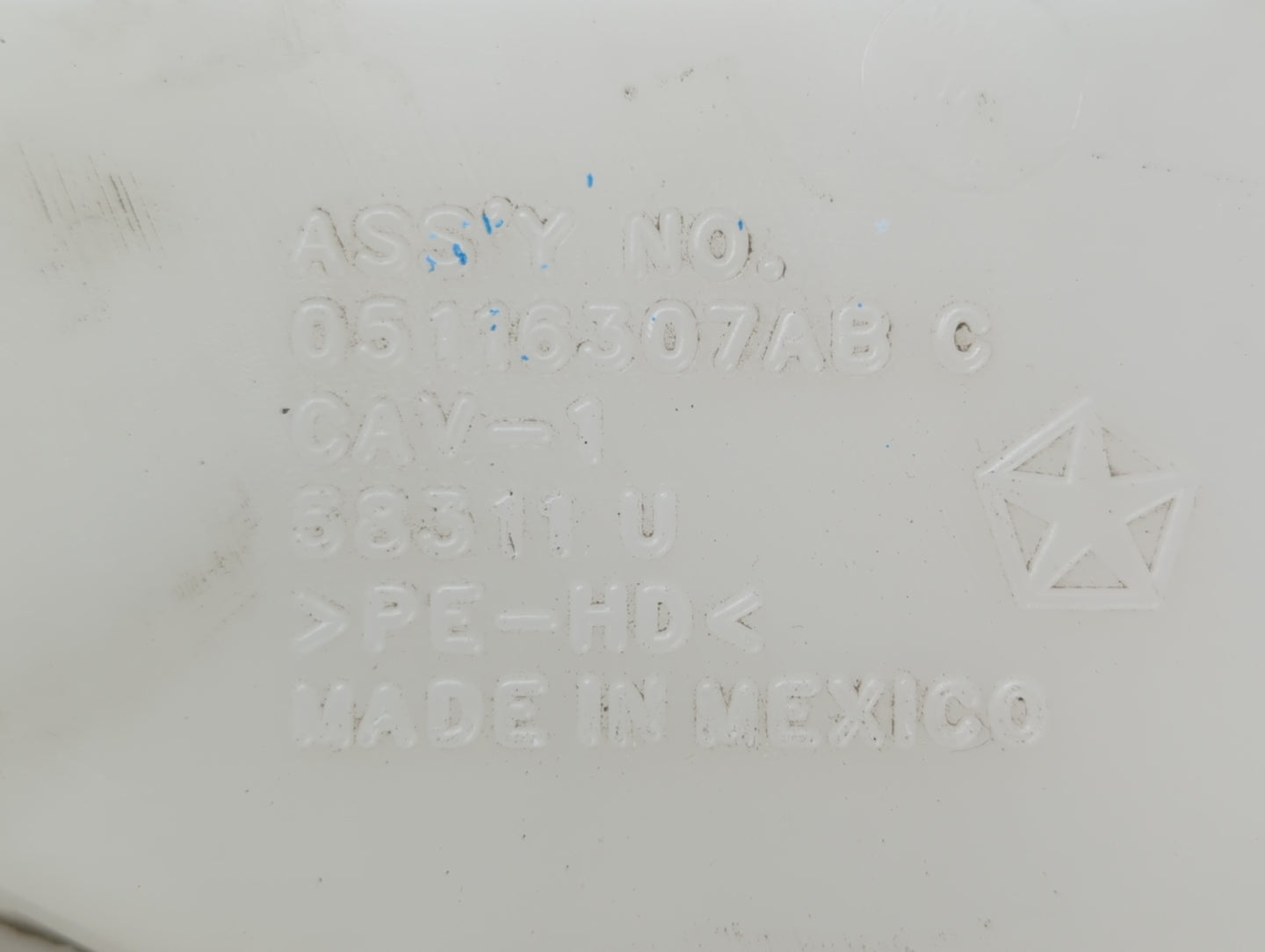 2019 Dodge Journey Windshield Washer Fluid Reservoir Bottle Oem - Oemusedautoparts1.com