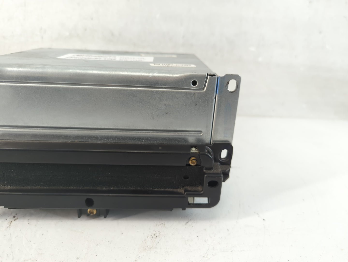 2018-2020 Dodge Journey Radio AM FM Cd Player Receiver Replacement P/N:P68209665AG Fits Fits 2018 2019 2020 OEM Used Auto Pa