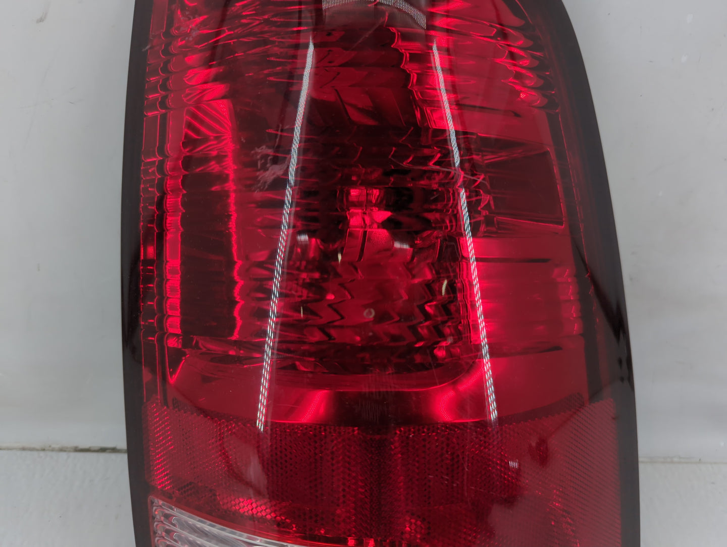 2019 Dodge Ram 1500 Tail Light Assembly Passenger Right OEM P/N:55277414AC 50693B Fits OEM Used Auto Parts - Oemusedautopart