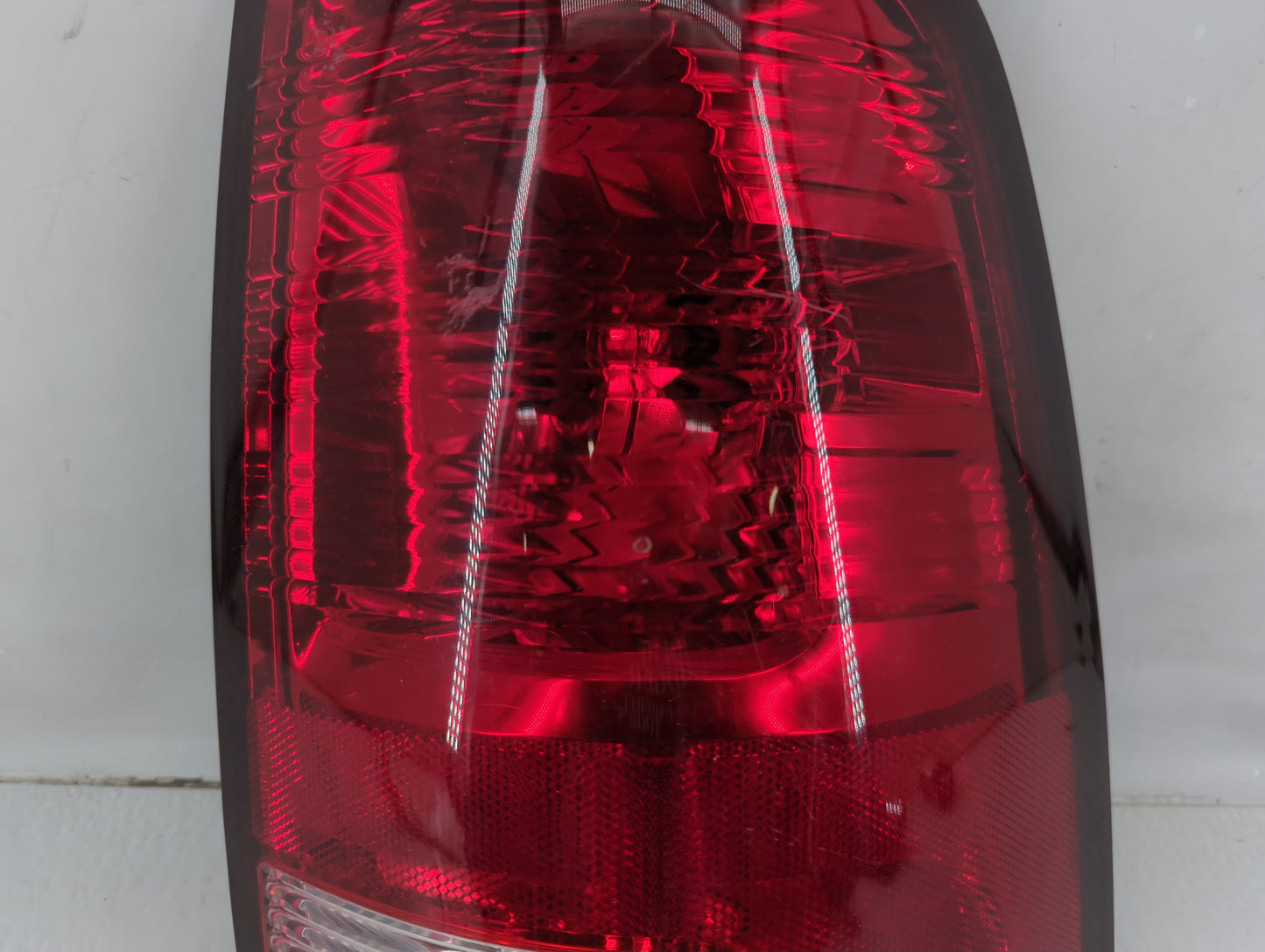 2019 Dodge Ram 1500 Tail Light Assembly Passenger Right OEM P/N:55277414AC 50693B Fits OEM Used Auto Parts - Oemusedautopart