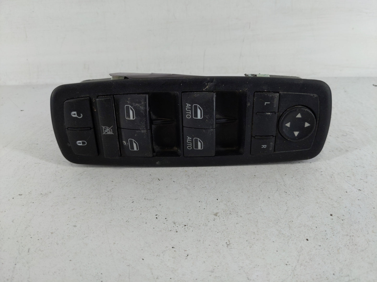 2019 Dodge Ram 1500 Master Power Window Switch Replacement Driver Side Left P/N:P56046823AE Fits OEM Used Auto Parts - Oemus