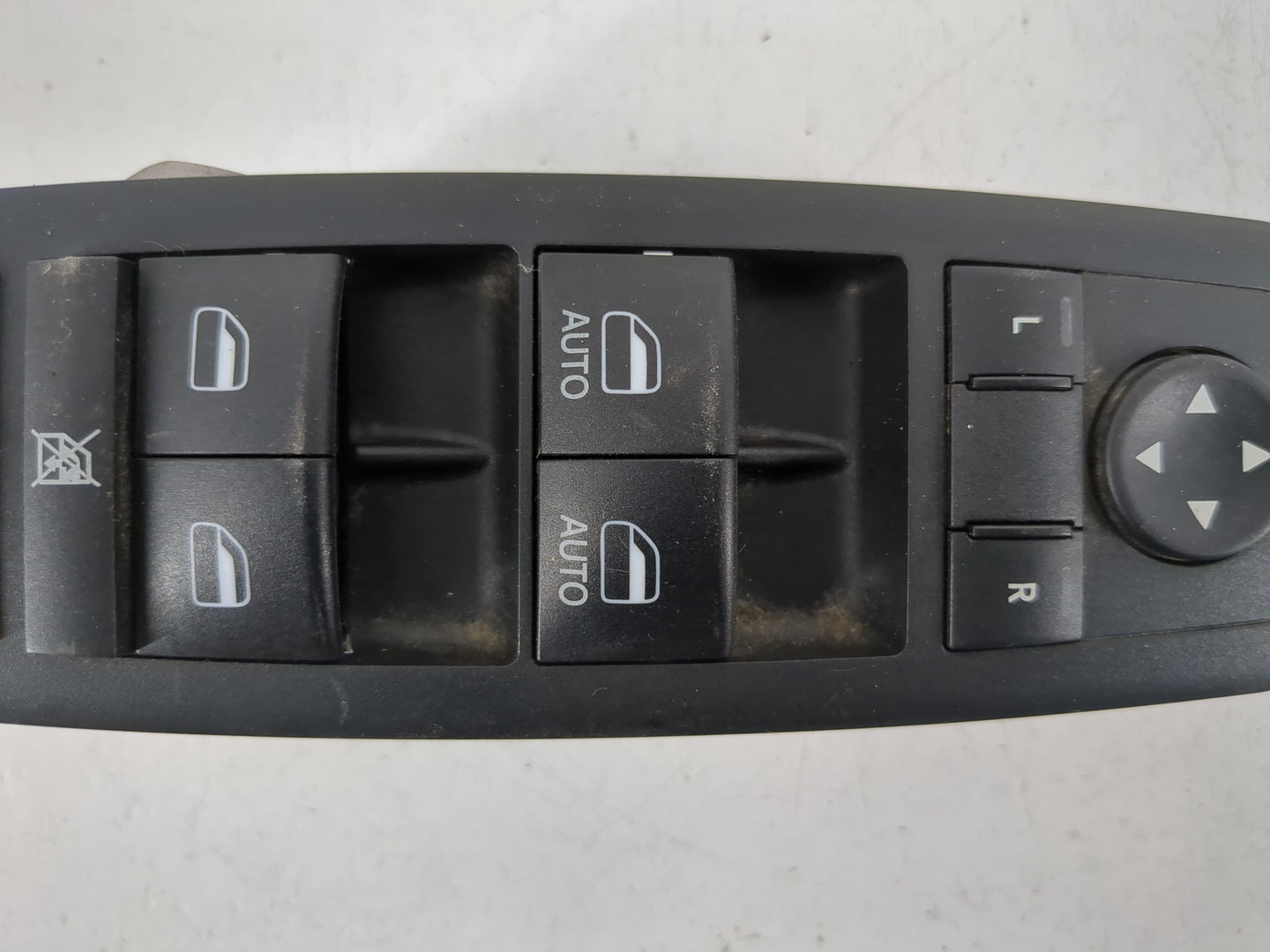 2019 Dodge Ram 1500 Master Power Window Switch Replacement Driver Side Left P/N:P56046823AE Fits OEM Used Auto Parts - Oemus