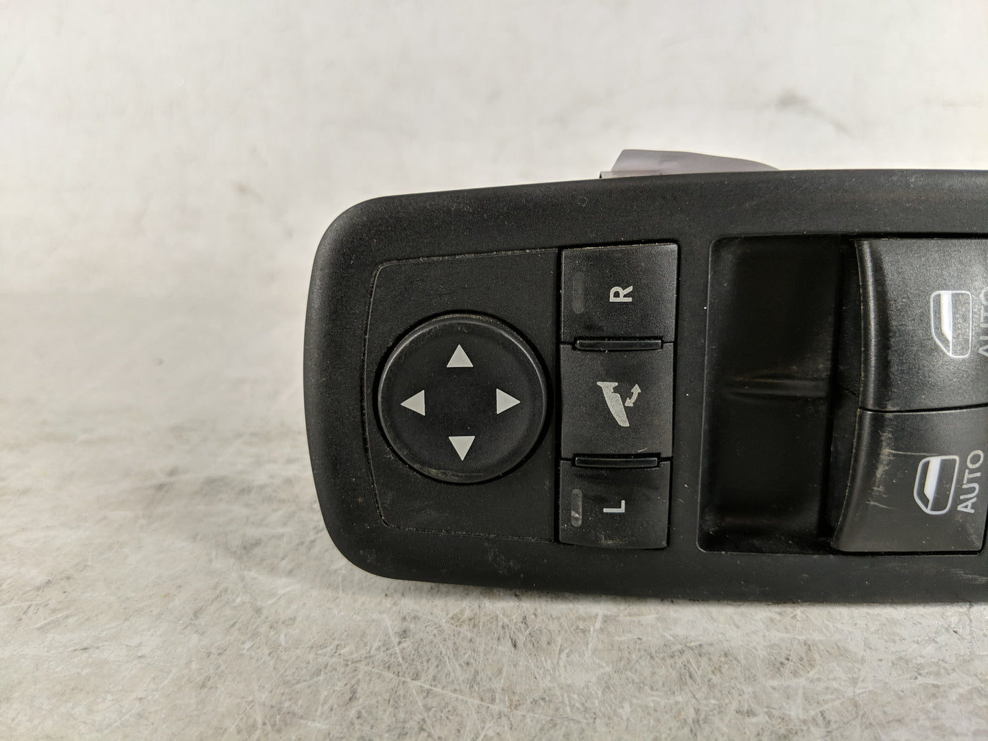 2019 Dodge Ram 1500 Master Power Window Switch Replacement Driver Side Left P/N:P56046826AE Fits OEM Used Auto Parts - Oemus