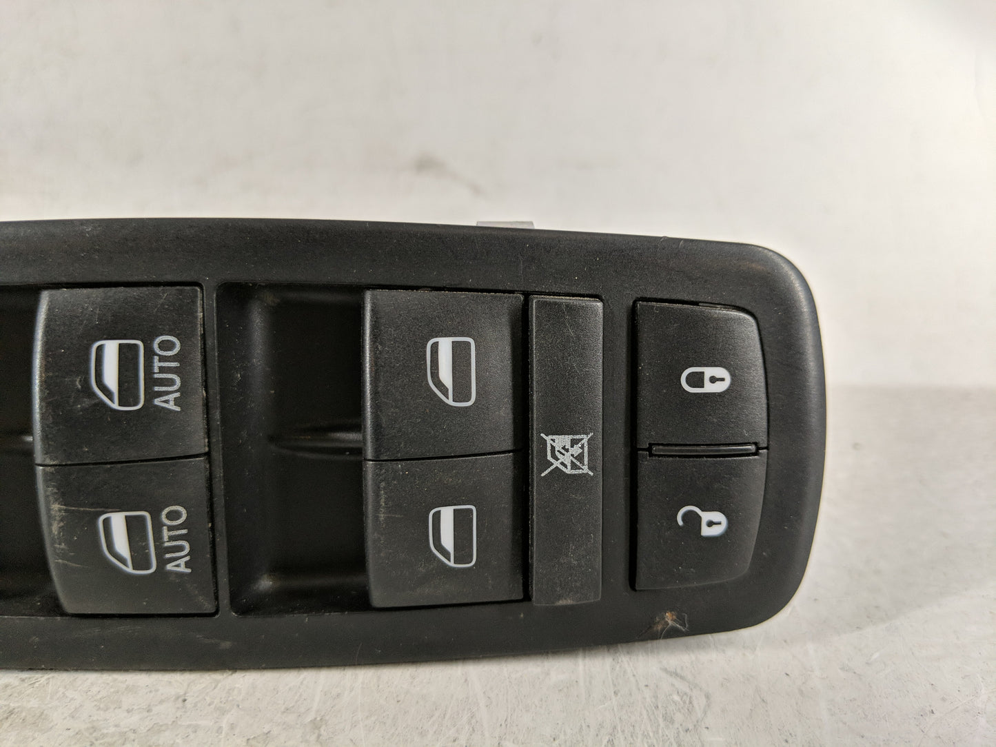 2019 Dodge Ram 1500 Master Power Window Switch Replacement Driver Side Left P/N:P56046826AE Fits OEM Used Auto Parts - Oemus
