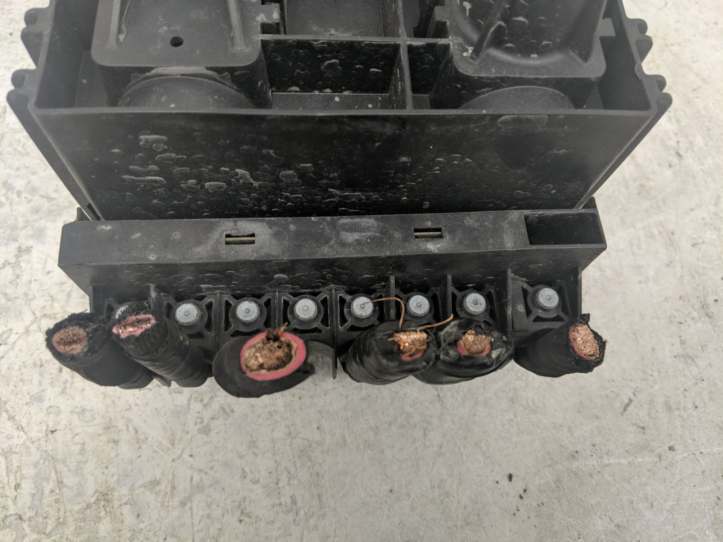 2019 Dodge Ram 1500 Fusebox Fuse Box Panel Relay Module P/N:68312090AD Fits OEM Used Auto Parts - Oemusedautoparts1.com