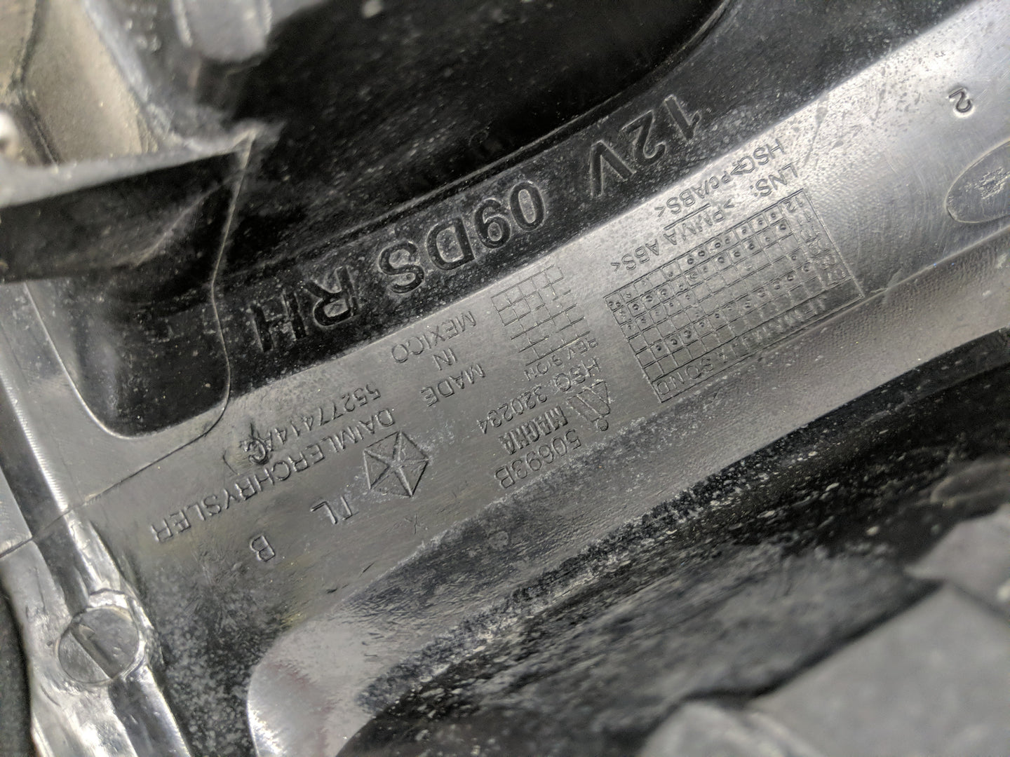 2019 Dodge Ram 1500 Tail Light Assembly Passenger Right OEM P/N:55277414 Fits OEM Used Auto Parts - Oemusedautoparts1.com