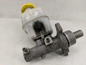 2007-2008 Dodge Ram 1500 Brake Master Cylinder - Oemusedautoparts1.com