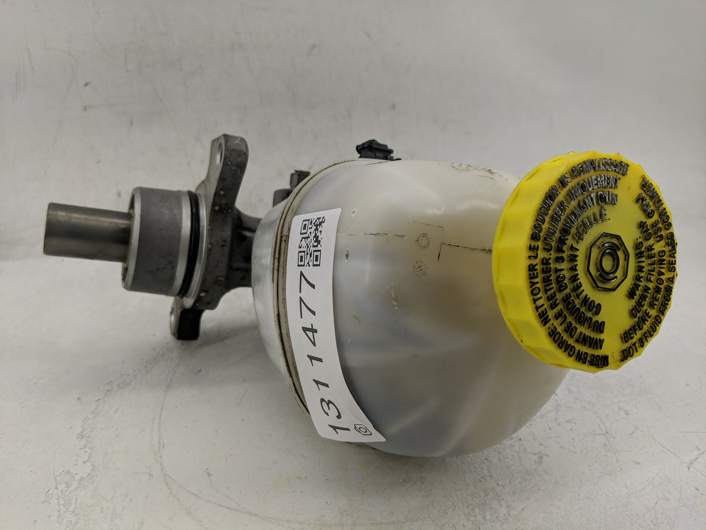 2007-2008 Dodge Ram 1500 Brake Master Cylinder - Oemusedautoparts1.com