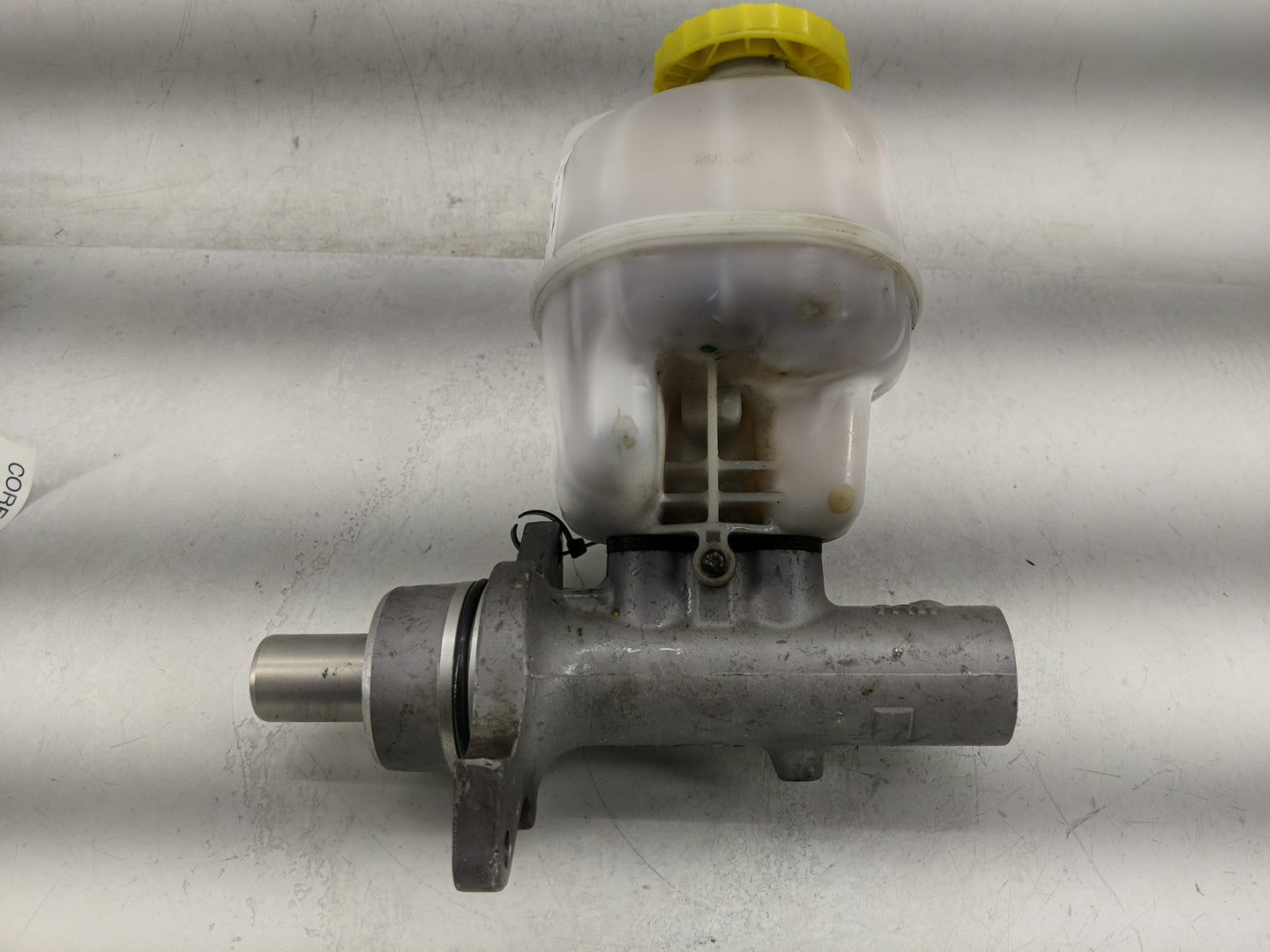 2007-2008 Dodge Ram 1500 Brake Master Cylinder - Oemusedautoparts1.com