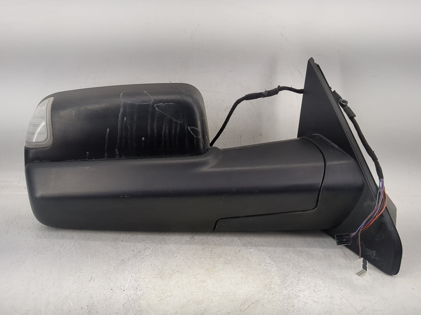 2019 Dodge Ram 1500 Passenger Side View Mirror - Right Door Mirror OEM Used - Oemusedautoparts1.com