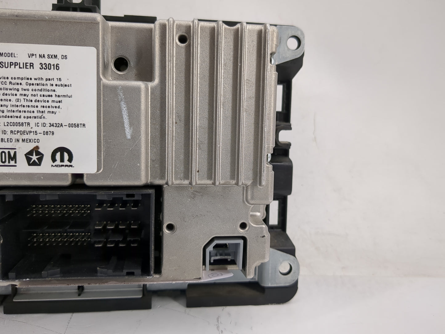 2019 Dodge Ram 1500 Radio AM FM Cd Player Receiver Replacement P/N:687271361AC Fits Fits 2017 2018 2020 OEM Used Auto Parts 