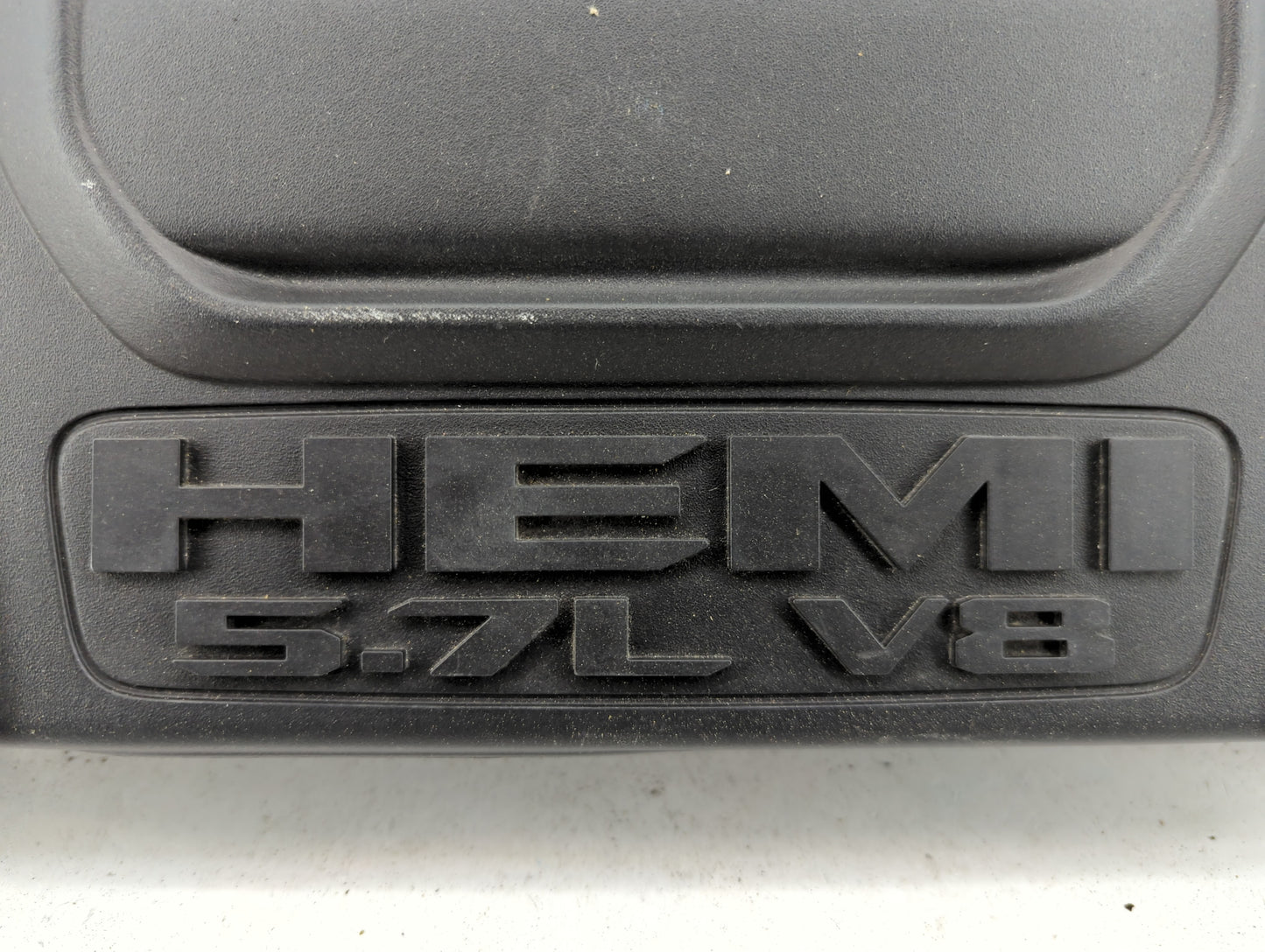 2019 Dodge Ram 1500 Engine Cover - Oemusedautoparts1.com