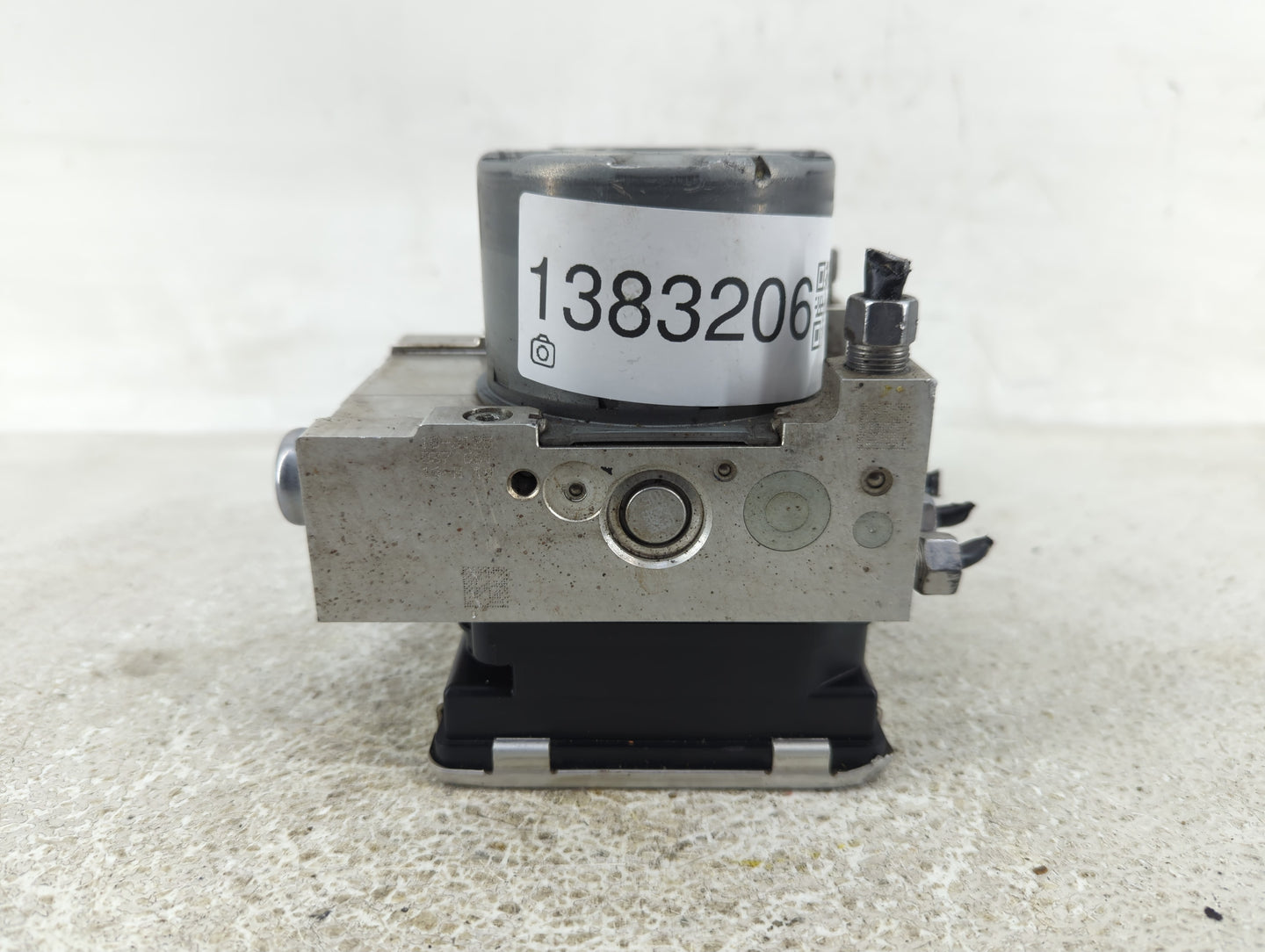2019 Dodge Ram 1500 ABS Pump Control Module Replacement P/N:68292406AF Fits Fits 2020 2021 2022 OEM Used Auto Parts - Oemuse