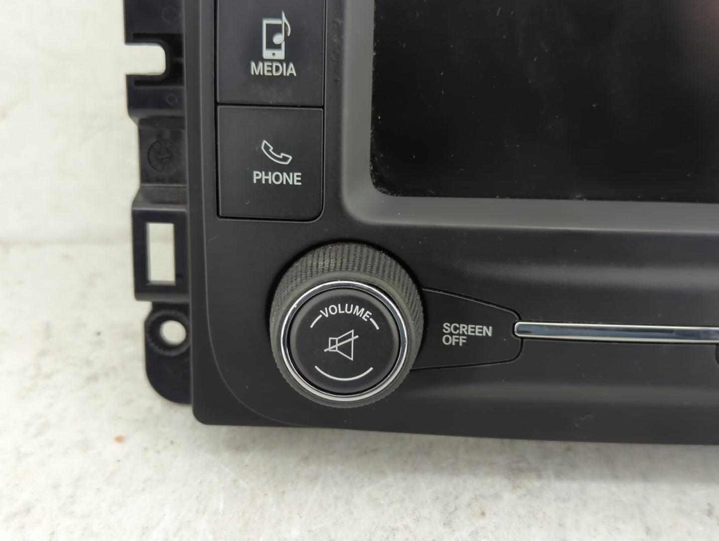 2019 Dodge Ram 1500 Radio AM FM Cd Player Receiver Replacement P/N:68365210AC Fits Fits 2018 2020 OEM Used Auto Parts - Oemu