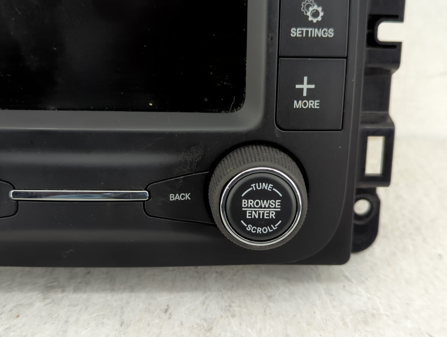 2019 Dodge Ram 1500 Radio AM FM Cd Player Receiver Replacement P/N:68365210AC Fits Fits 2018 2020 OEM Used Auto Parts - Oemu