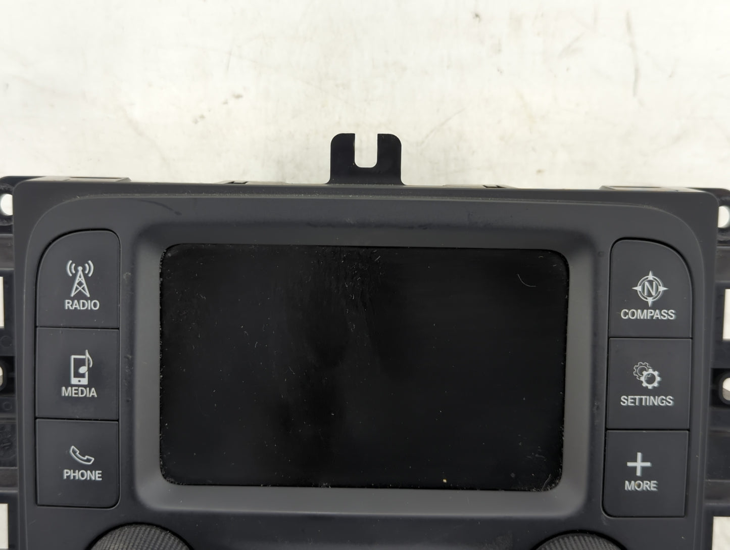 2019 Dodge Ram 1500 Radio AM FM Cd Player Receiver Replacement P/N:68365210AC Fits Fits 2018 2020 OEM Used Auto Parts - Oemu