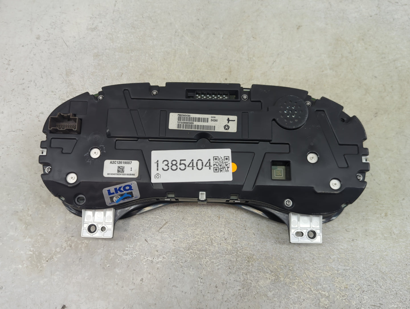 2019 Dodge Ram 1500 Instrument Cluster Speedometer Gauges P/N:68294043AI Fits Fits 2018 OEM Used Auto Parts - Oemusedautopar