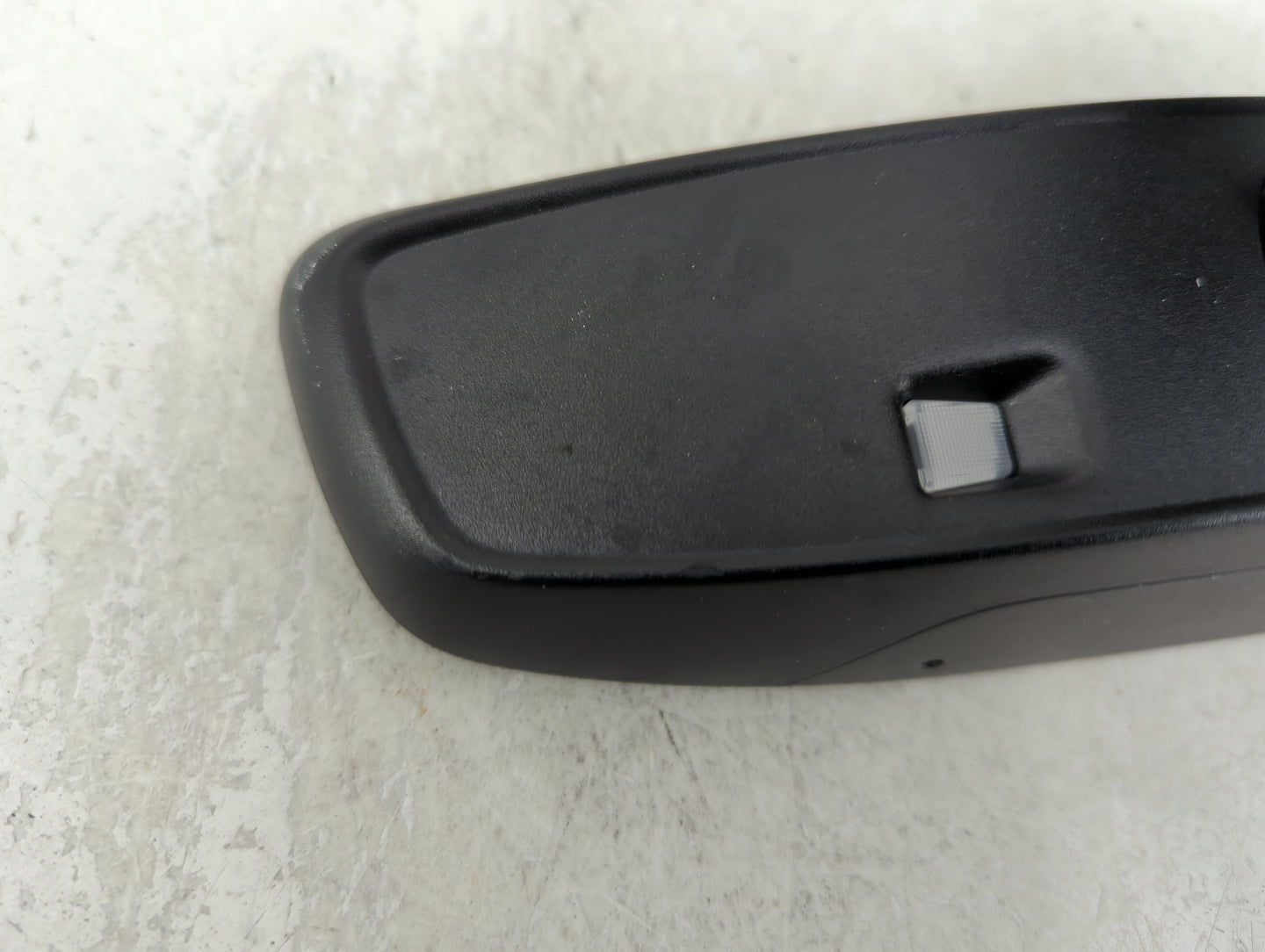 2019 Dodge Ram 1500 Interior Rear View Mirror Replacement OEM Fits Fits 2017 2018 2020 OEM Used Auto Parts - Oemusedautopart