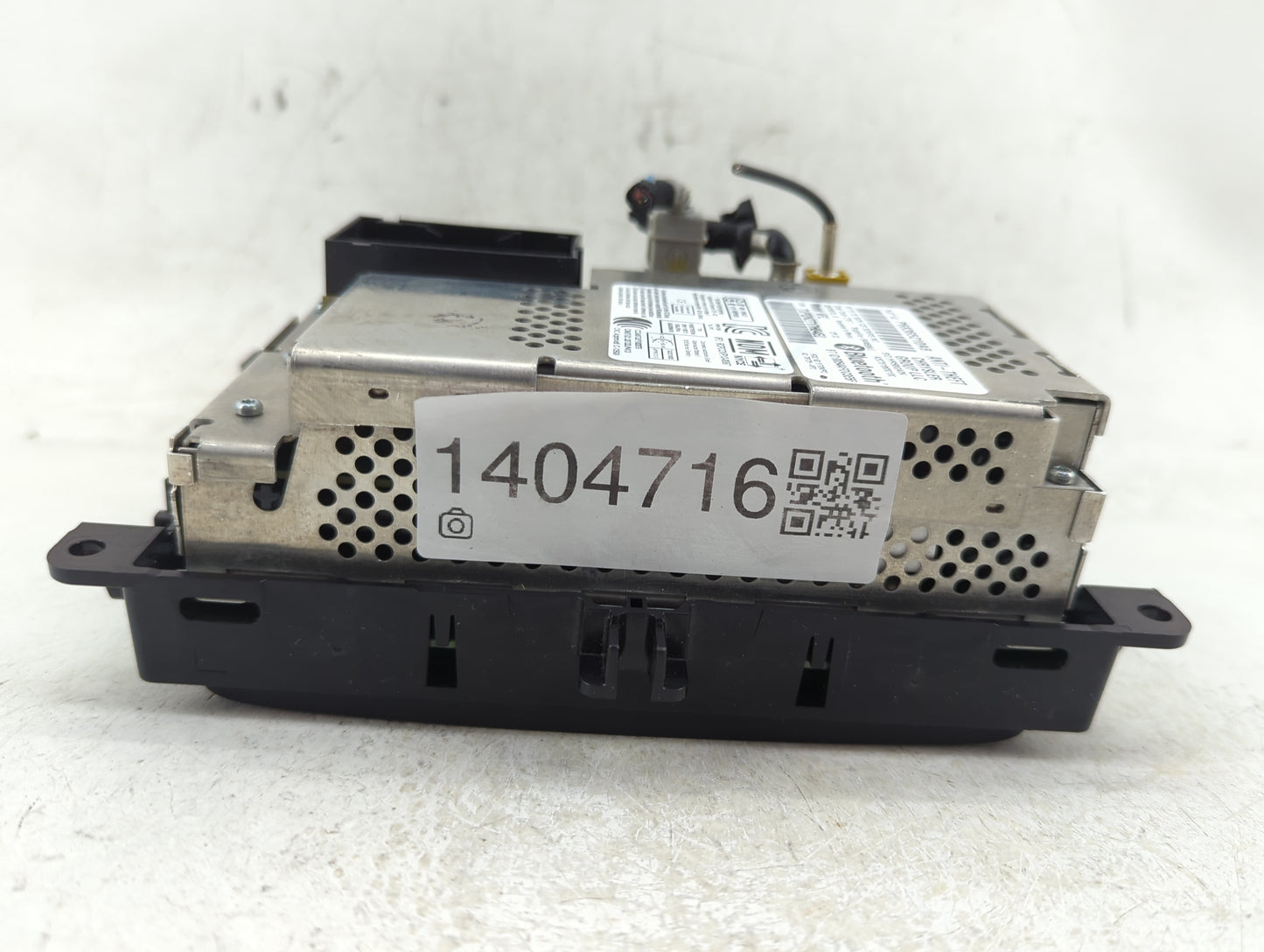 2019 Dodge Ram 1500 Radio AM FM Cd Player Receiver Replacement P/N:68365210AB Fits Fits 2017 2018 2020 OEM Used Auto Parts -