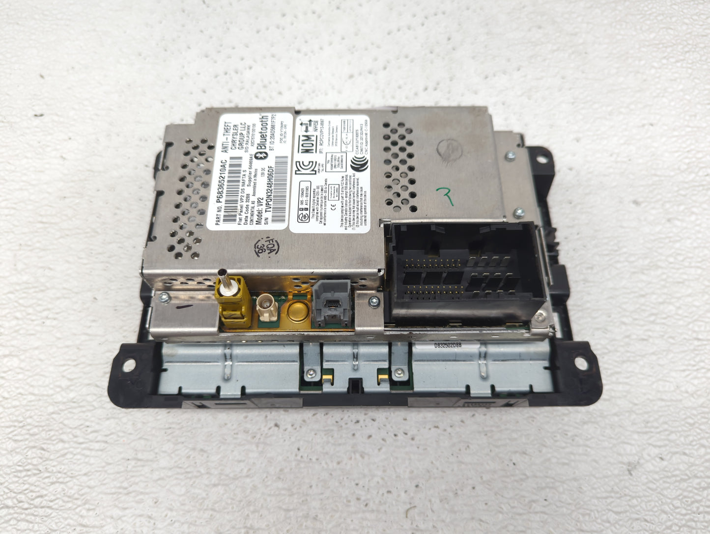 2019 Dodge Ram 1500 Radio AM FM Cd Player Receiver Replacement P/N:P68365210AC Fits Fits 2017 2018 2020 OEM Used Auto Parts 