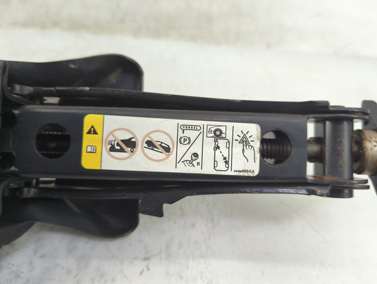 2019 Dodge Ram 1500 Spare Scissor Car Jack - Oemusedautoparts1.com