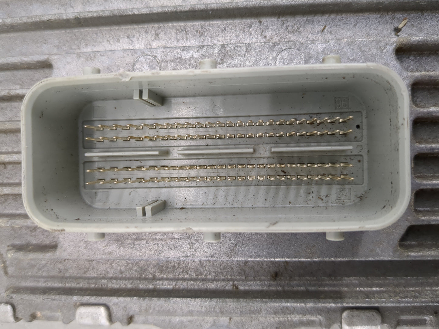 2019 Dodge Ram 1500 PCM Engine Control Computer ECU ECM PCU OEM P/N:P68243303AB 68243303AB Fits Fits 2016 2017 2018 2020 OEM