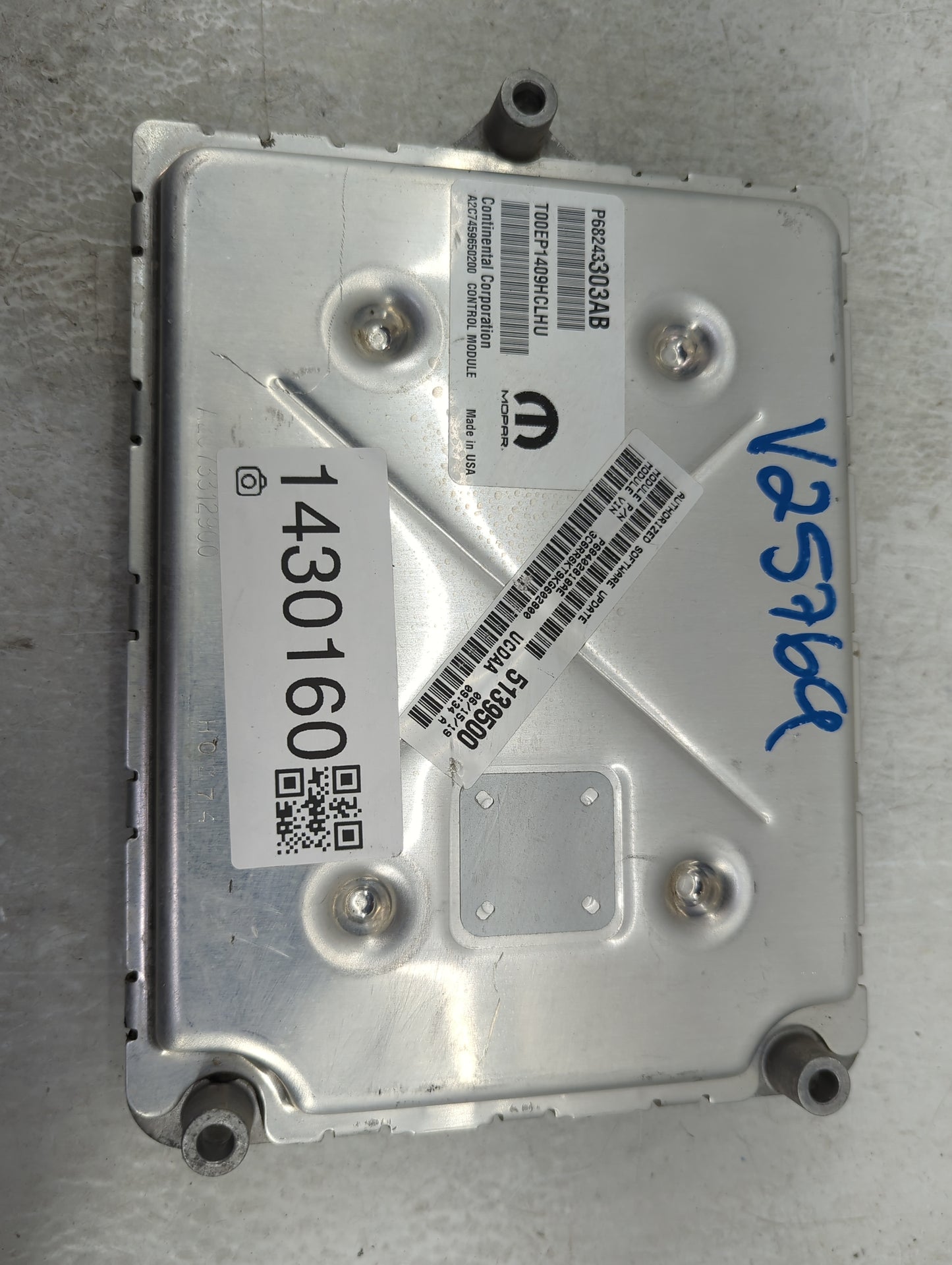 2019 Dodge Ram 1500 PCM Engine Control Computer ECU ECM PCU OEM P/N:68243303AB Fits Fits 2016 2017 2018 2020 OEM Used Auto P