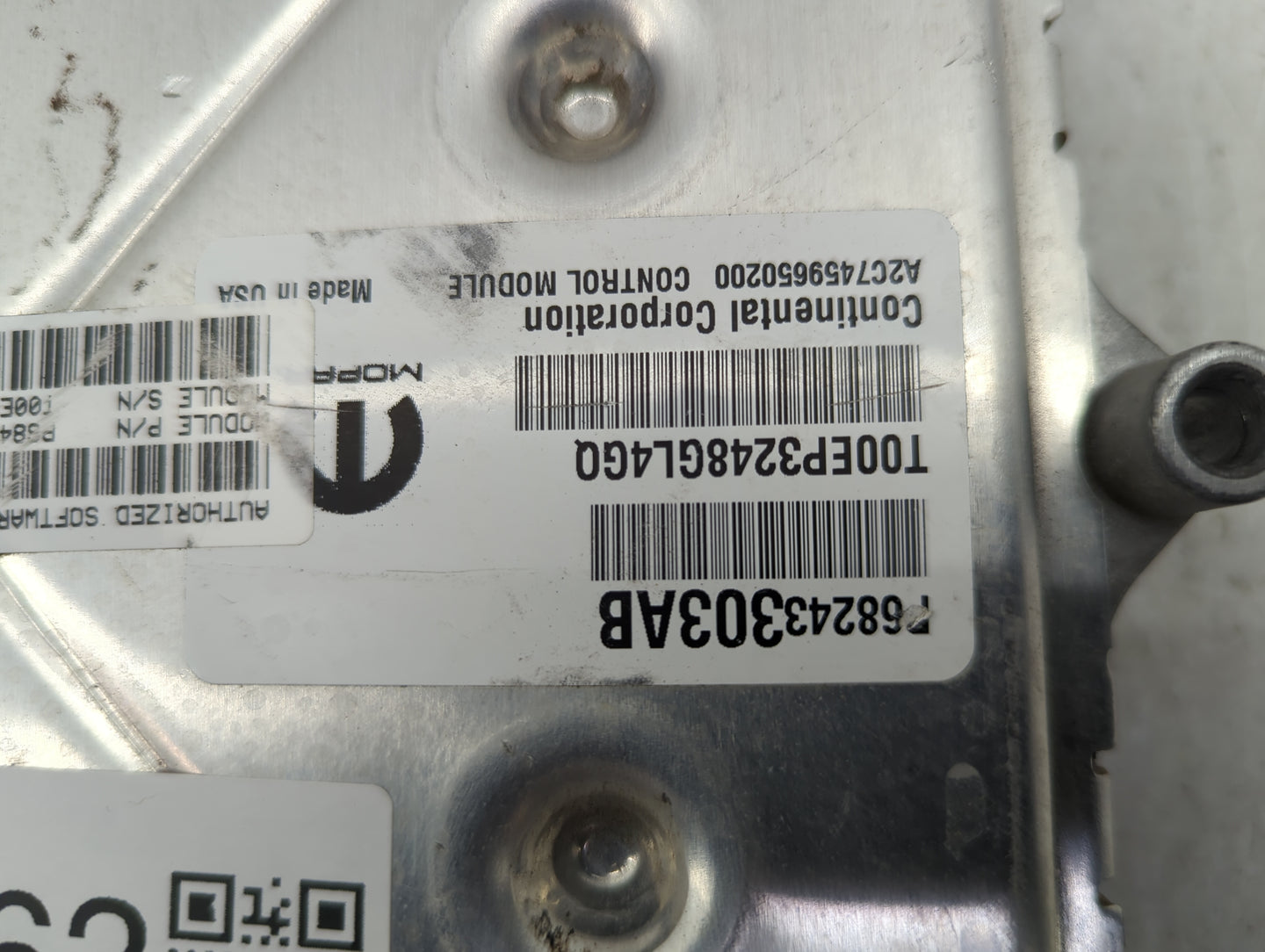 2019 Dodge Ram 1500 PCM Engine Control Computer ECU ECM PCU OEM P/N:P68243303AB 68243303AB Fits Fits 2016 2017 2018 2020 OEM