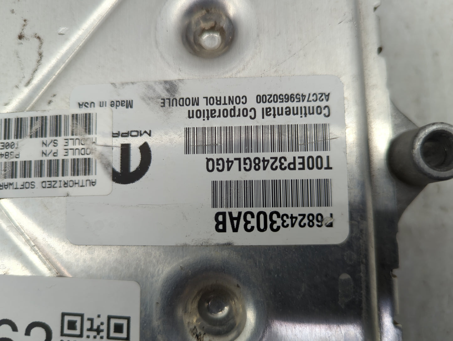 2019 Dodge Ram 1500 PCM Engine Control Computer ECU ECM PCU OEM P/N:P68243303AB 68243303AB Fits Fits 2016 2017 2018 2020 OEM
