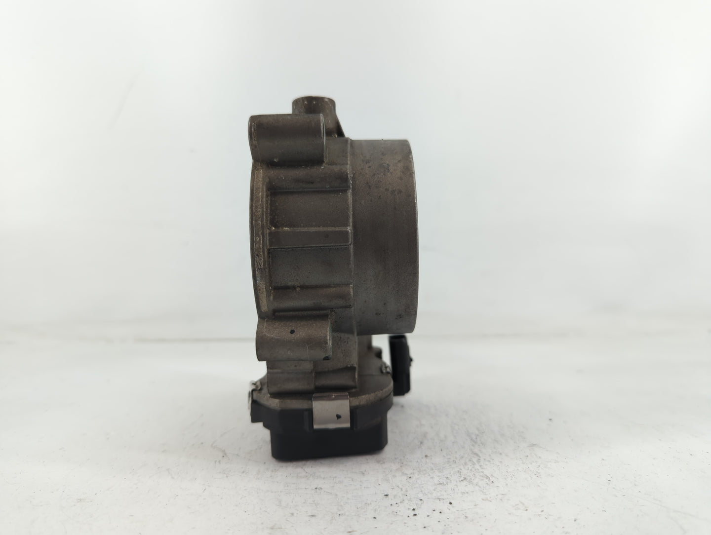 2019 Dodge Ram 1500 Throttle Body P/N:53034251AC Fits Fits 2012 2013 2014 2015 2016 2017 2018 2020 2021 2022 OEM Used Auto P