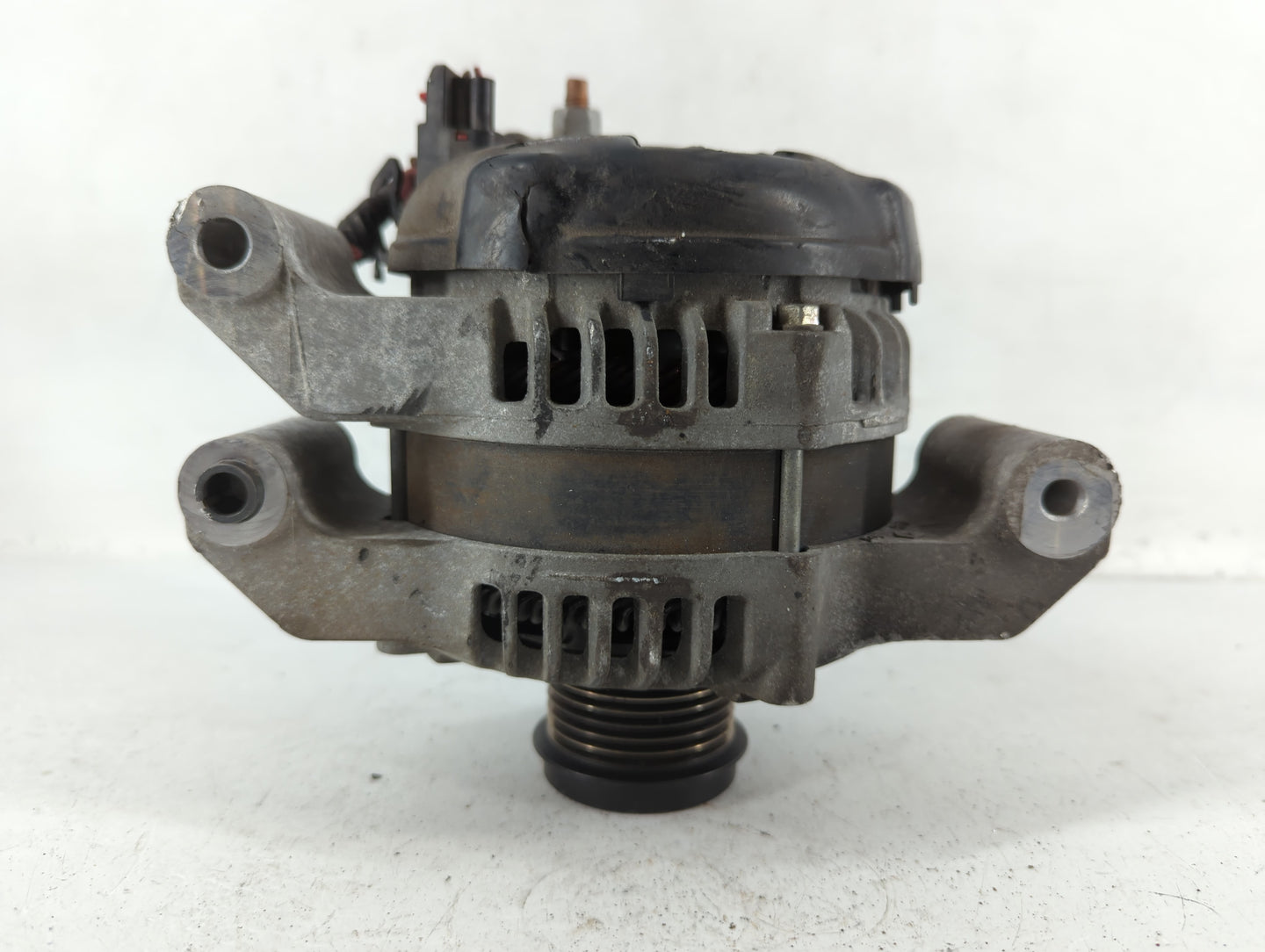 2019 Dodge Ram 1500 Alternator Replacement Generator Charging Assembly Engine OEM P/N:P04801779A Fits OEM Used Auto Parts - 