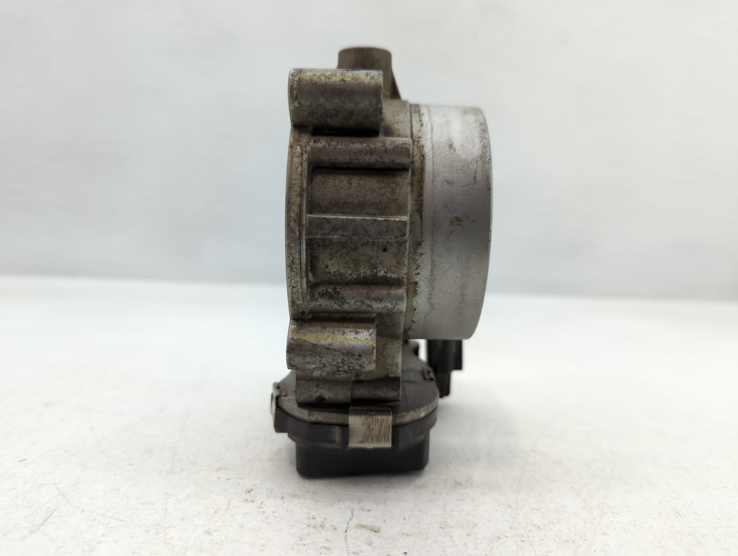 2019 Dodge Ram 1500 Throttle Body P/N:31287A 53034251AD Fits Fits 2012 2013 2014 2015 2016 2017 2018 2020 2021 2022 OEM Used