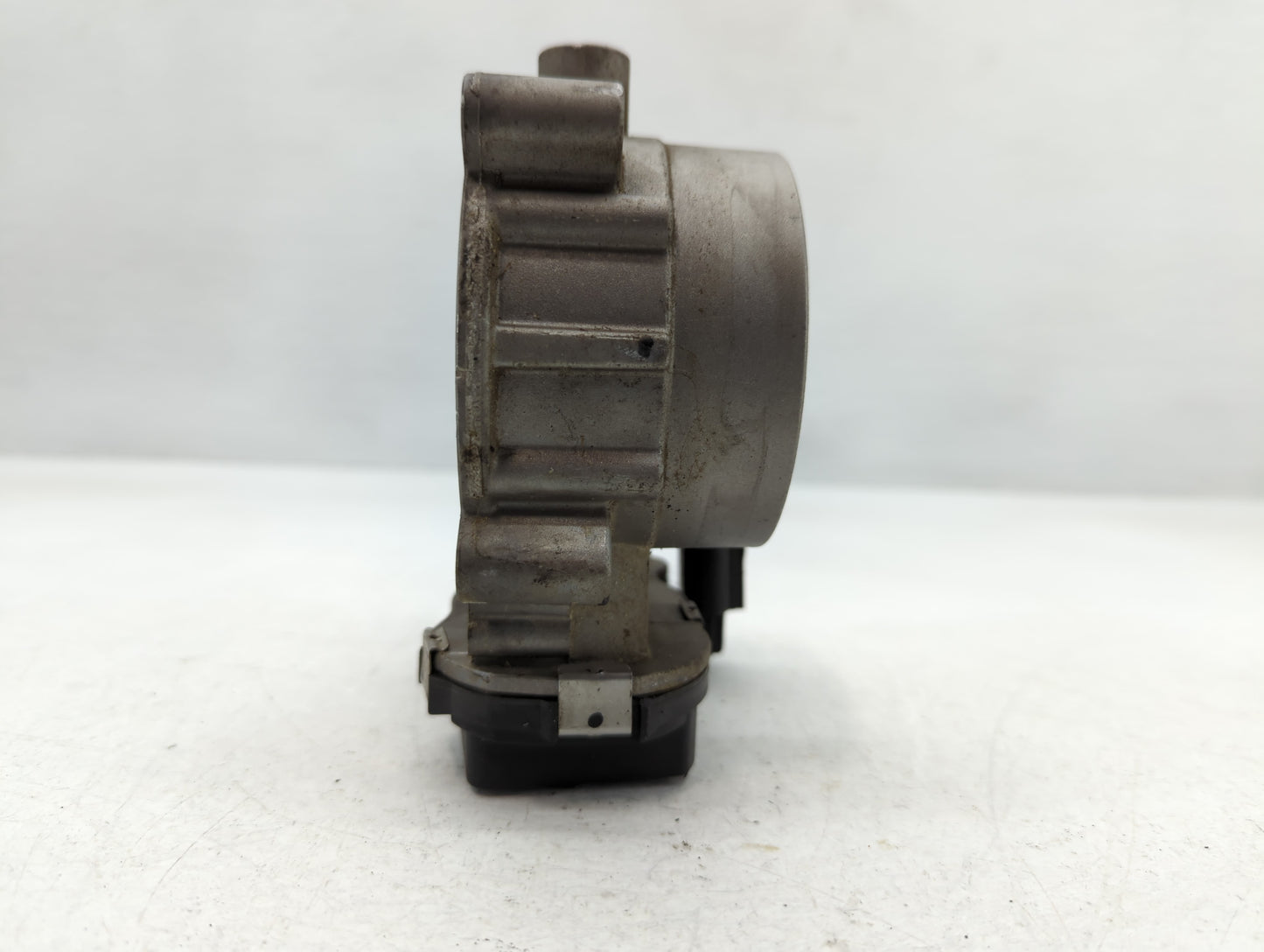 2019 Dodge Ram 1500 Throttle Body P/N:53034251AB Fits Fits 2012 2013 2014 2015 2016 2017 2018 2020 2021 2022 OEM Used Auto P