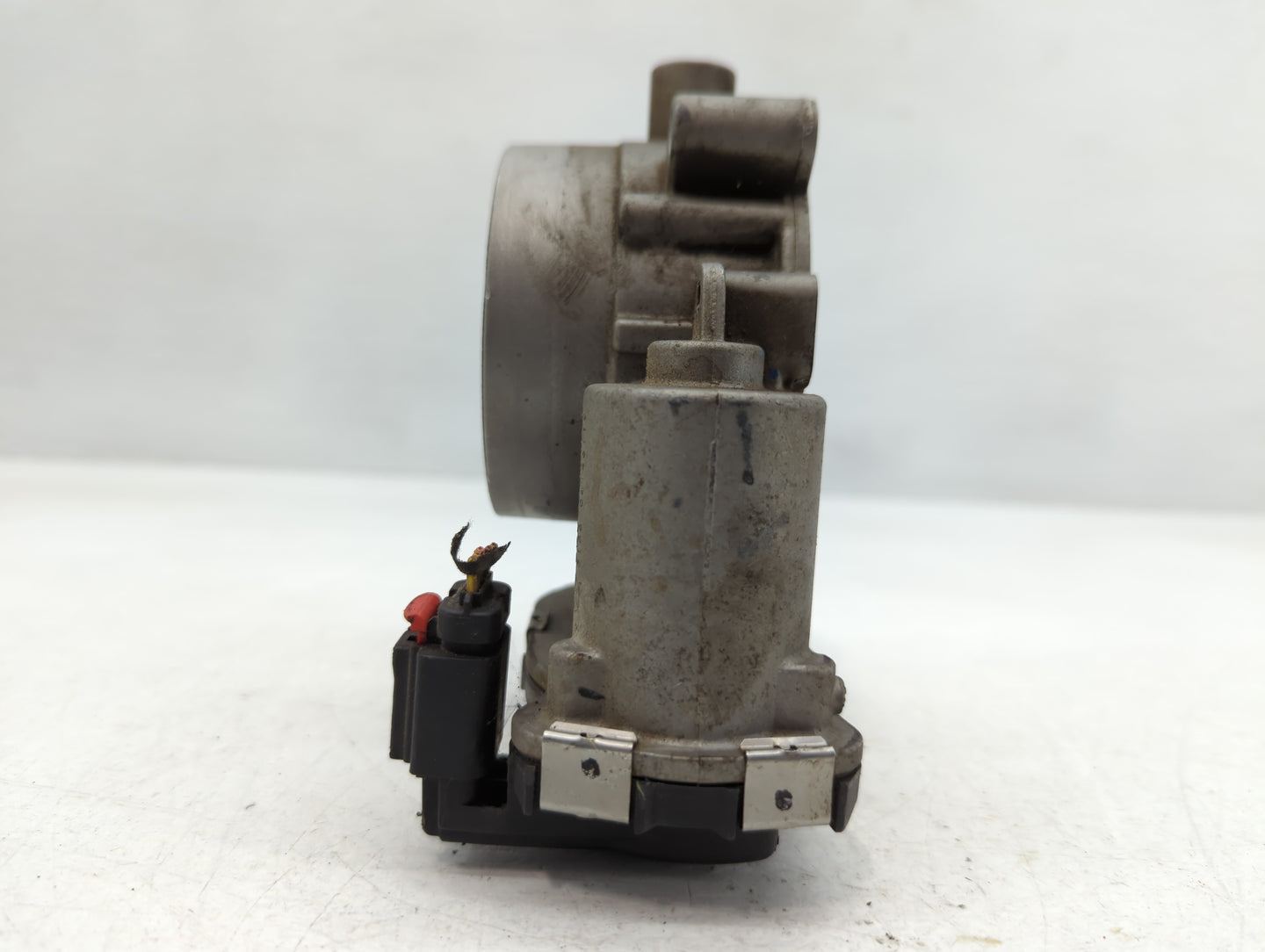 2019 Dodge Ram 1500 Throttle Body P/N:53034251AB Fits Fits 2012 2013 2014 2015 2016 2017 2018 2020 2021 2022 OEM Used Auto P