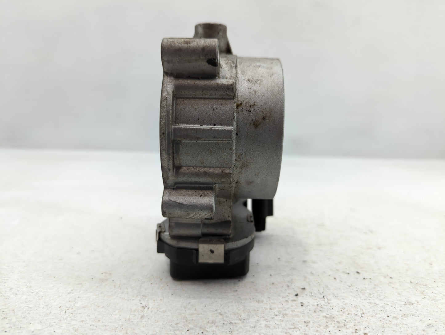 2019 Dodge Ram 1500 Throttle Body P/N:53034251AC Fits Fits 2012 2013 2014 2015 2016 2017 2018 2020 2021 2022 OEM Used Auto P