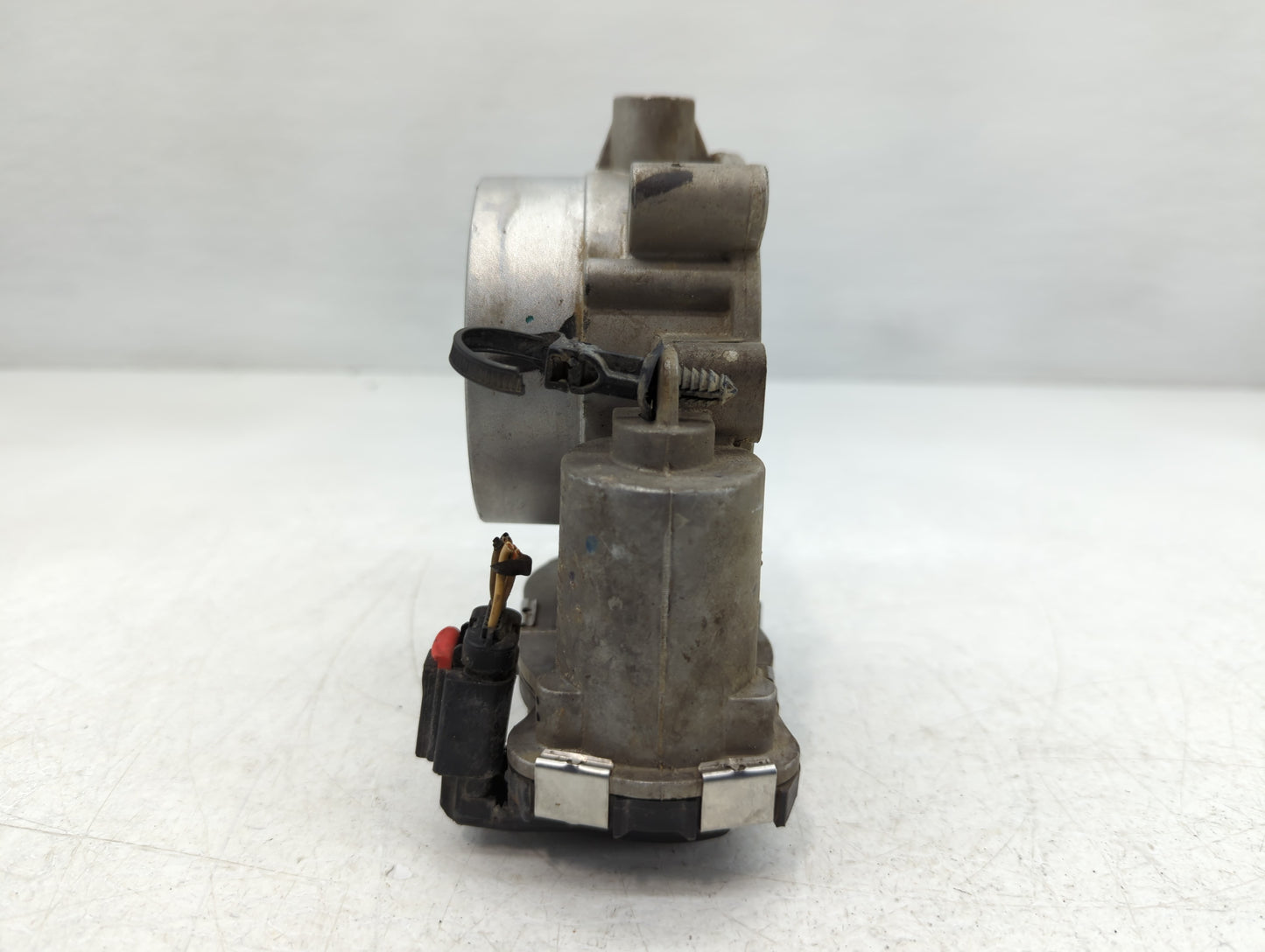 2019 Dodge Ram 1500 Throttle Body P/N:53034251AD Fits Fits 2012 2013 2014 2015 2016 2017 2018 2020 2021 2022 OEM Used Auto P