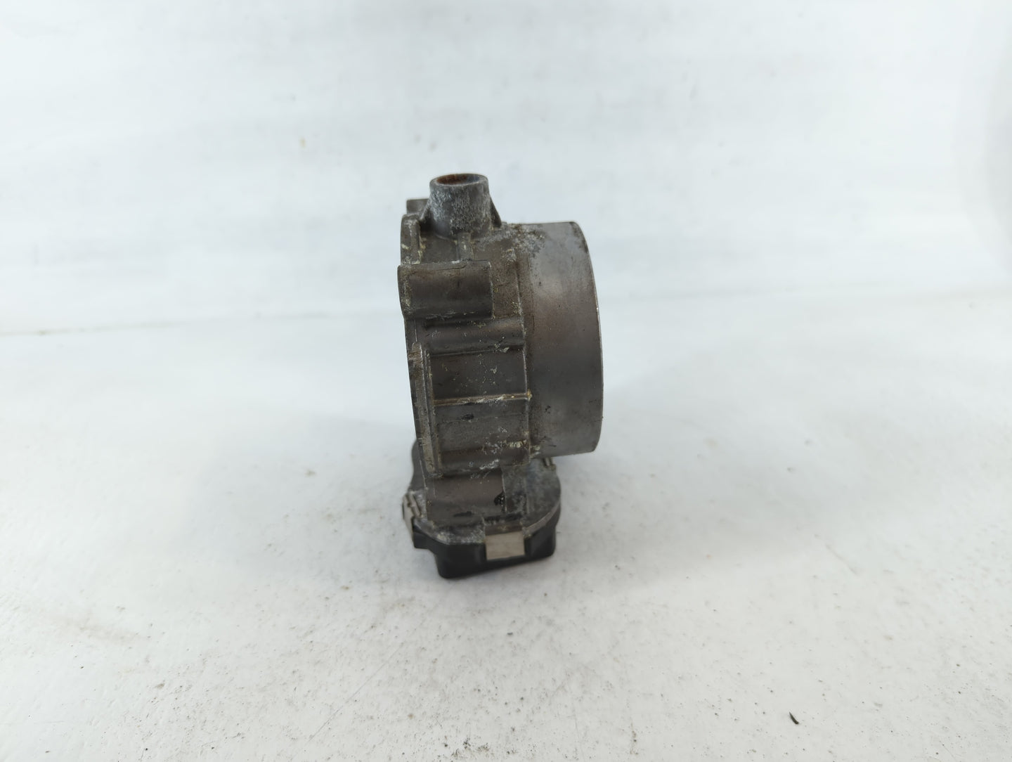 2019 Dodge Ram 1500 Throttle Body P/N:53034251AD Fits Fits 2012 2013 2014 2015 2016 2017 2018 2020 2021 2022 OEM Used Auto P