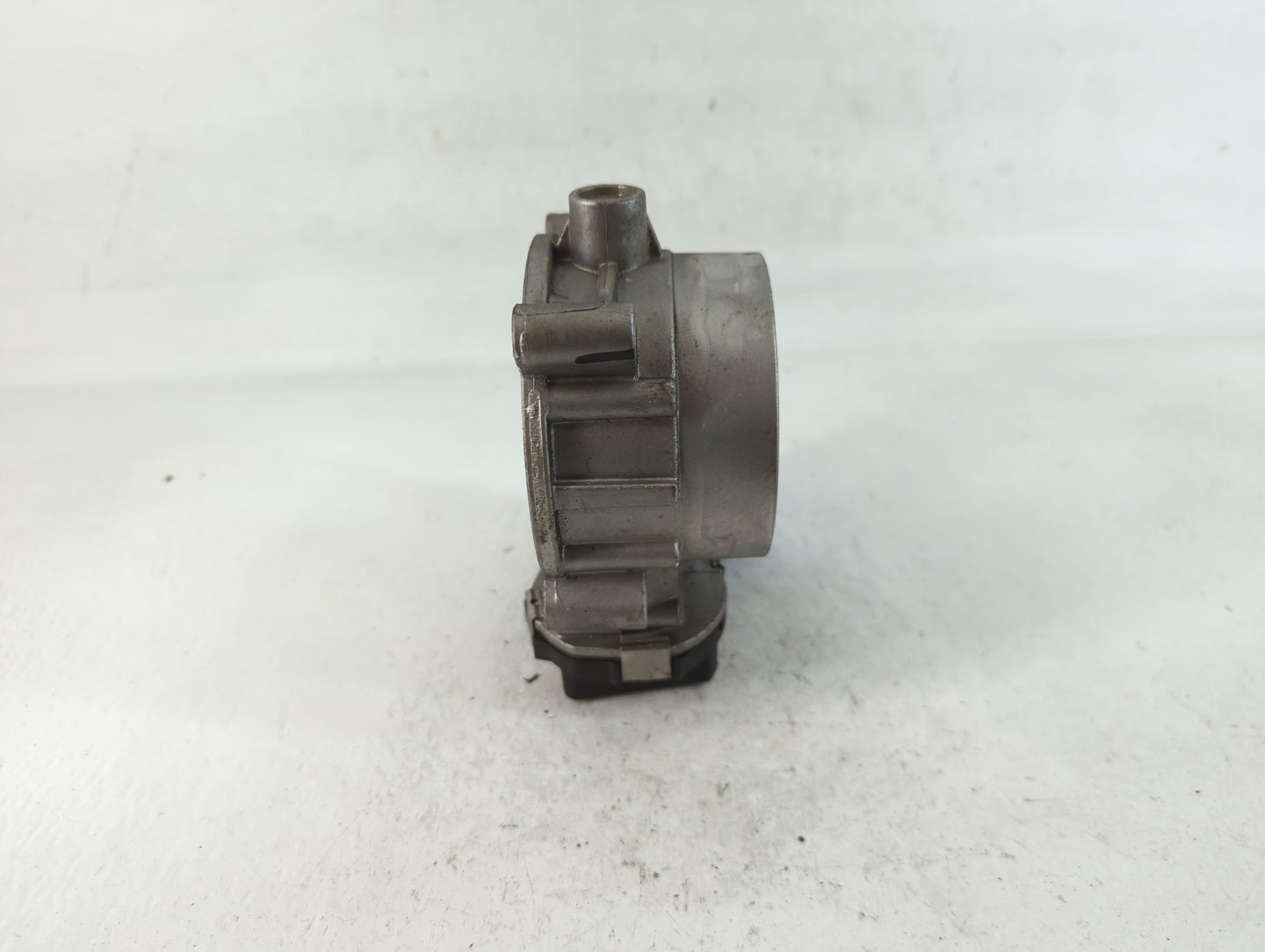 2019 Dodge Ram 1500 Throttle Body P/N:53034251AD Fits Fits 2012 2013 2014 2015 2016 2017 2018 2020 2021 2022 OEM Used Auto P