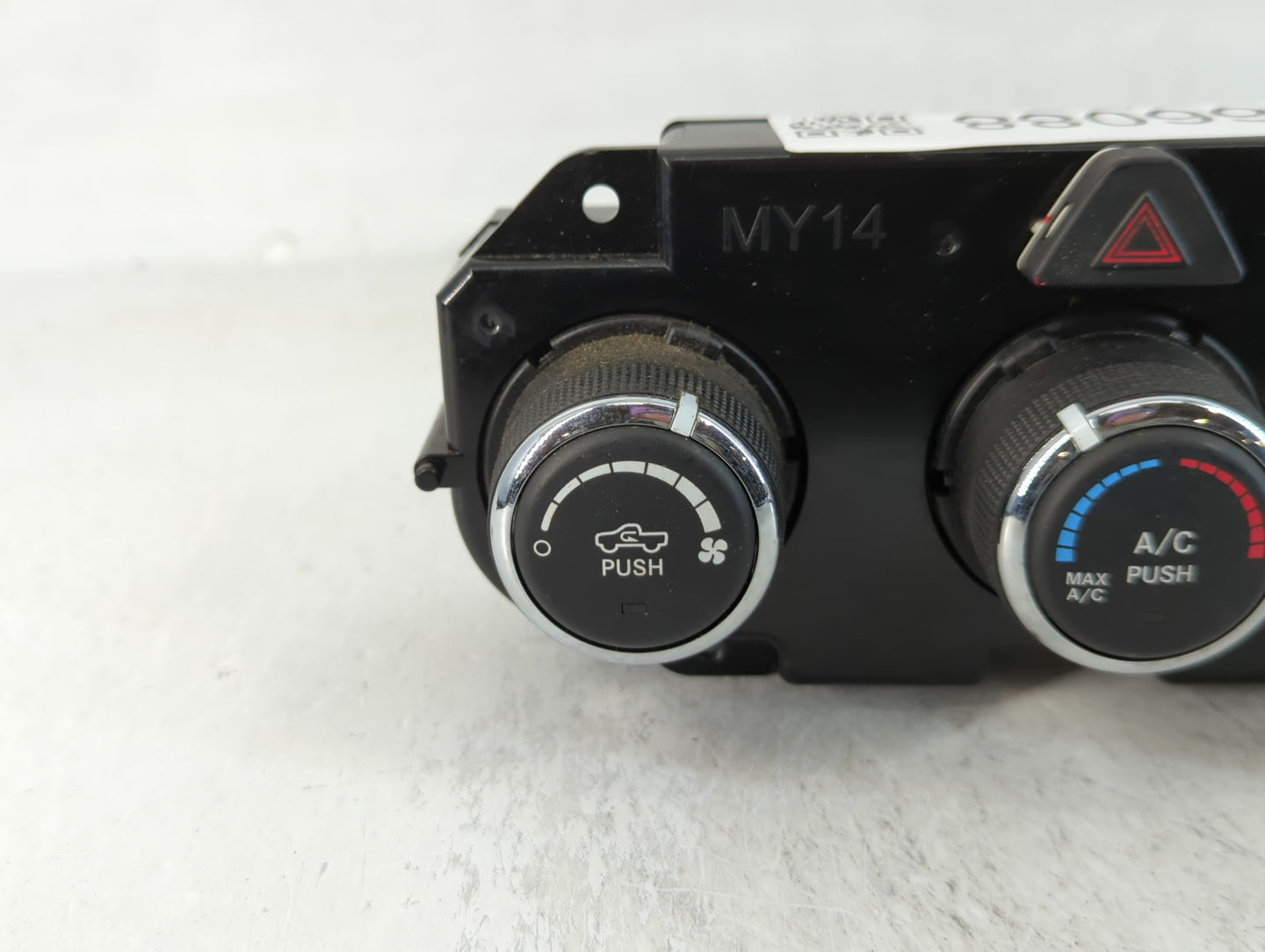 2019 Dodge Ram 1500 Climate Control Module Temperature AC/Heater Replacement P/N:P68268190AA Fits OEM Used Auto Parts - Oemu