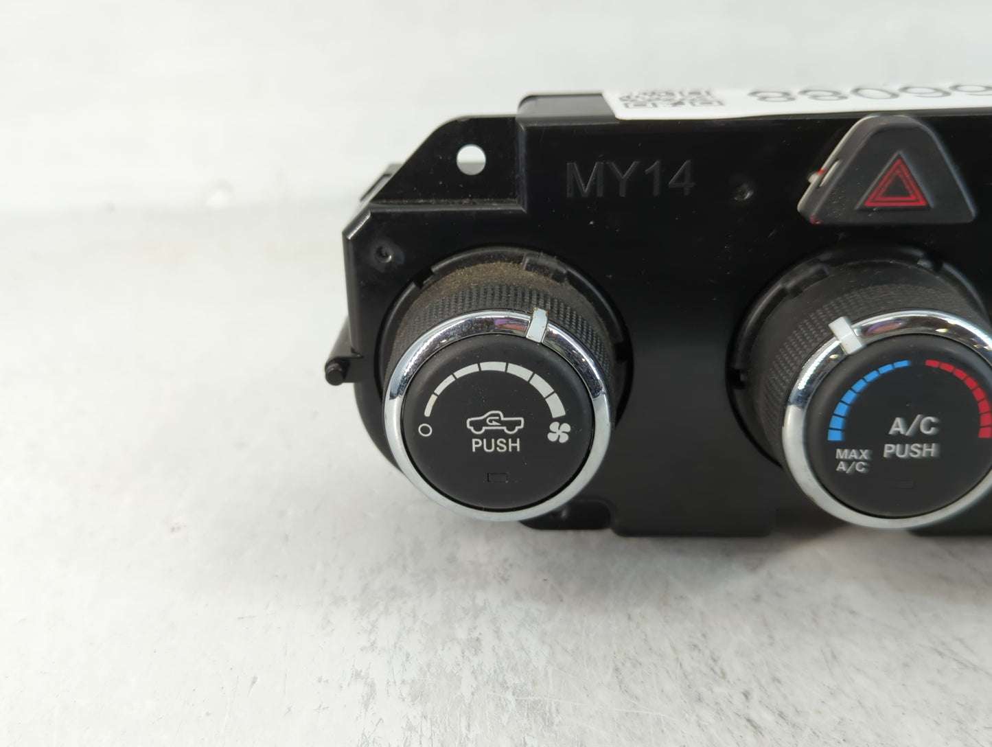 2019 Dodge Ram 1500 Climate Control Module Temperature AC/Heater Replacement P/N:P68268190AA Fits OEM Used Auto Parts - Oemu