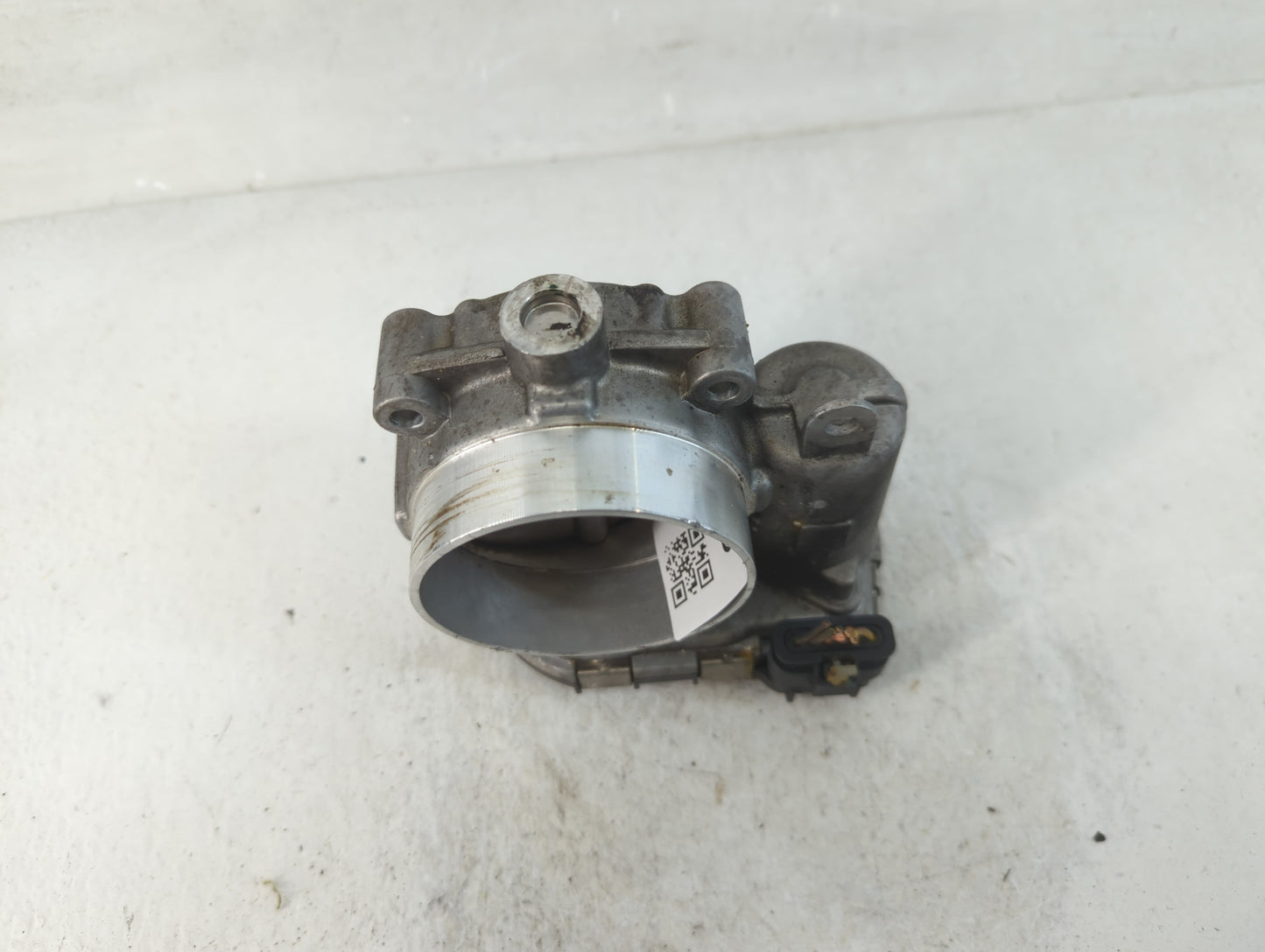 2019 Dodge Ram 1500 Throttle Body P/N:05281804AB Fits Fits 2018 2020 2021 2022 OEM Used Auto Parts - Oemusedautoparts1.com