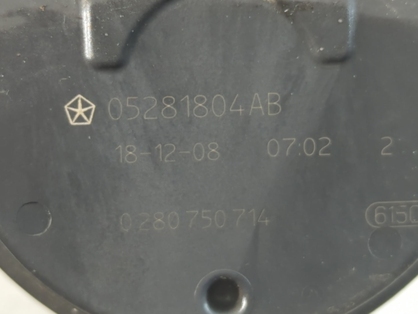 2019 Dodge Ram 1500 Throttle Body P/N:05281804AB Fits Fits 2018 2020 2021 2022 OEM Used Auto Parts - Oemusedautoparts1.com