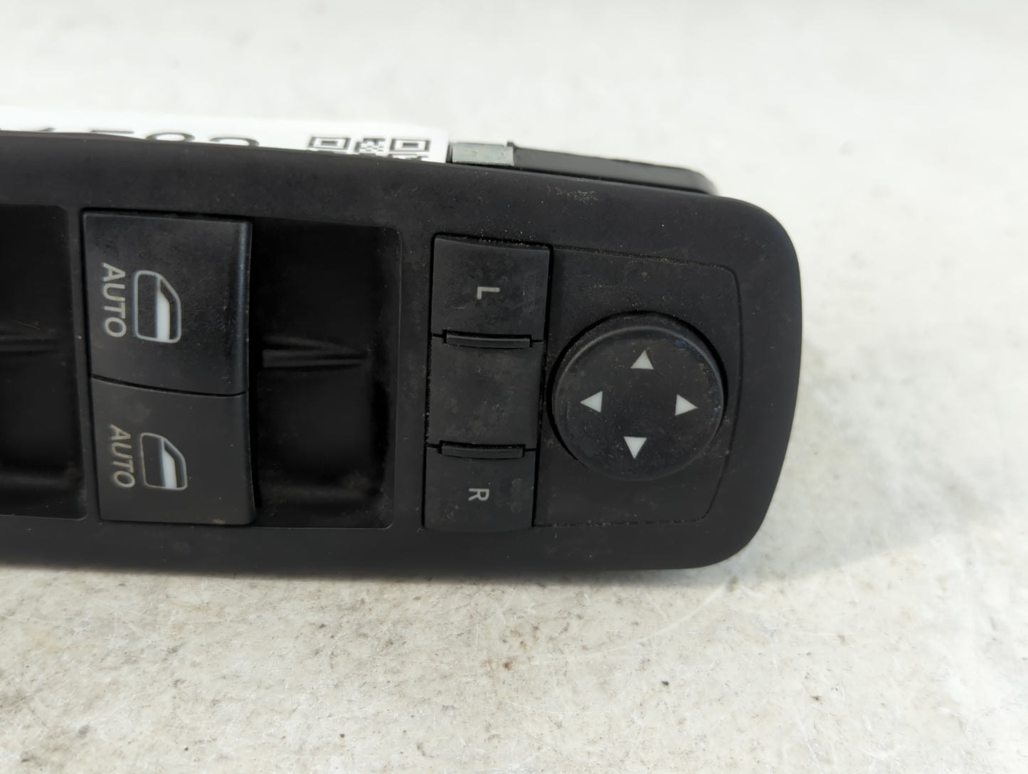 2019 Dodge Ram 1500 Master Power Window Switch Replacement Driver Side Left P/N:68262253AC Fits OEM Used Auto Parts - Oemuse