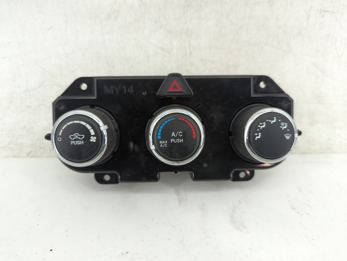2019 Dodge Ram 1500 Classic Climate Control Module Temperature AC/Heater Replacement P/N:P68268191AA 68191DS82610661 Fits OE