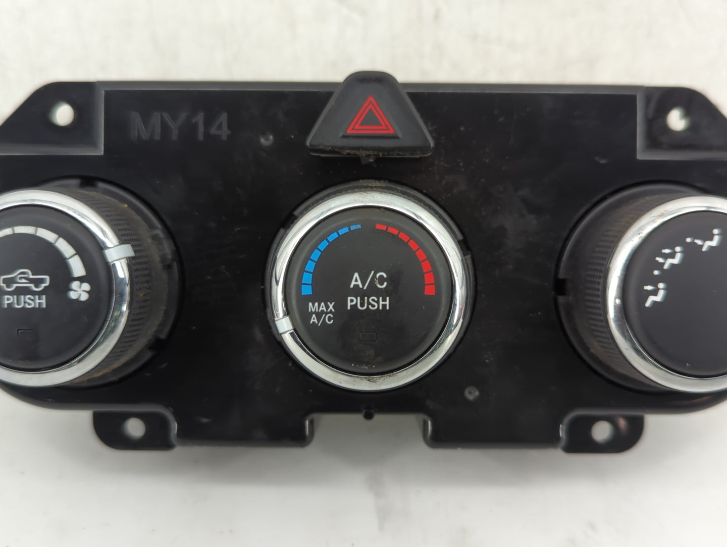 2019 Dodge Ram 1500 Classic Climate Control Module Temperature AC/Heater Replacement P/N:P68268191AA 68191DS82610661 Fits OE
