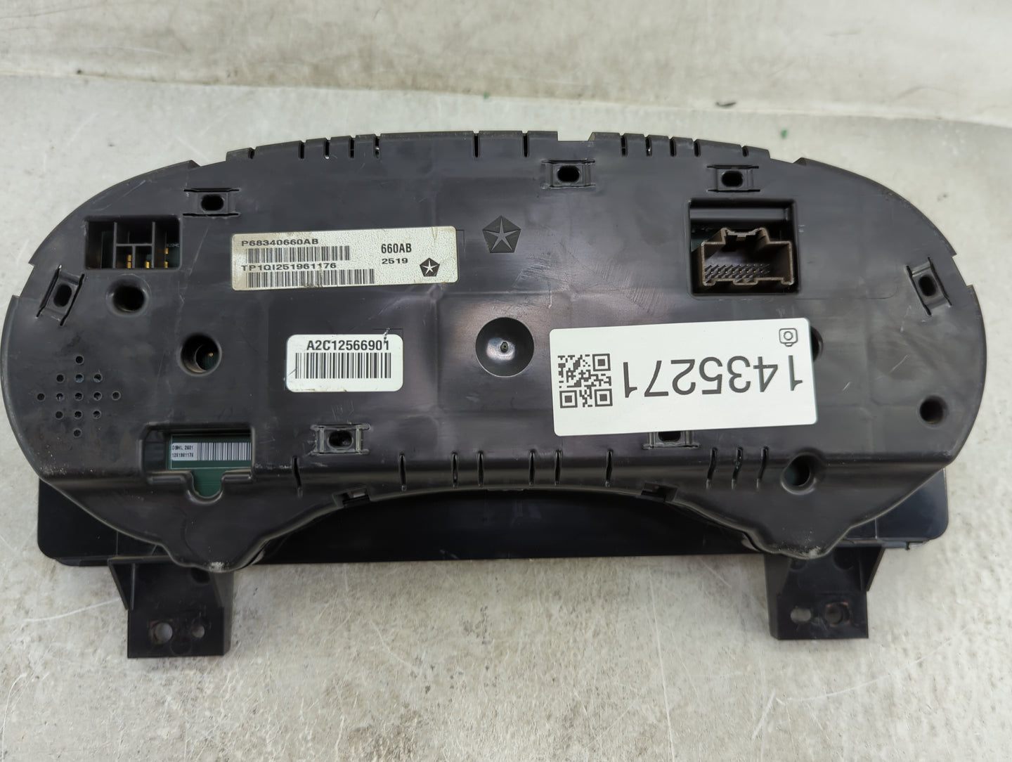 2019 Dodge Ram 1500 Classic Instrument Cluster Speedometer Gauges P/N:P68340660AB A2C12566901, A2C99496800 Fits Fits 2018 20