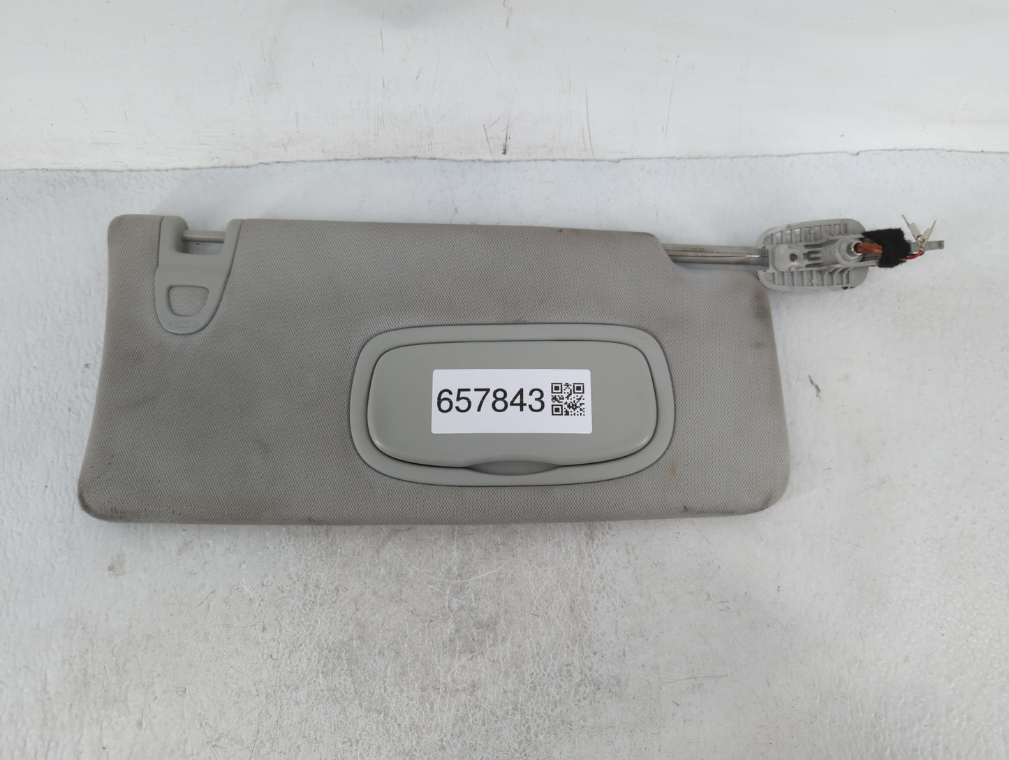 2019 Dodge Ram 2500 Sun Visor Shade Replacement Passenger Right Mirror Fits Fits 2020 2021 2022 OEM Used Auto Parts - Oemuse